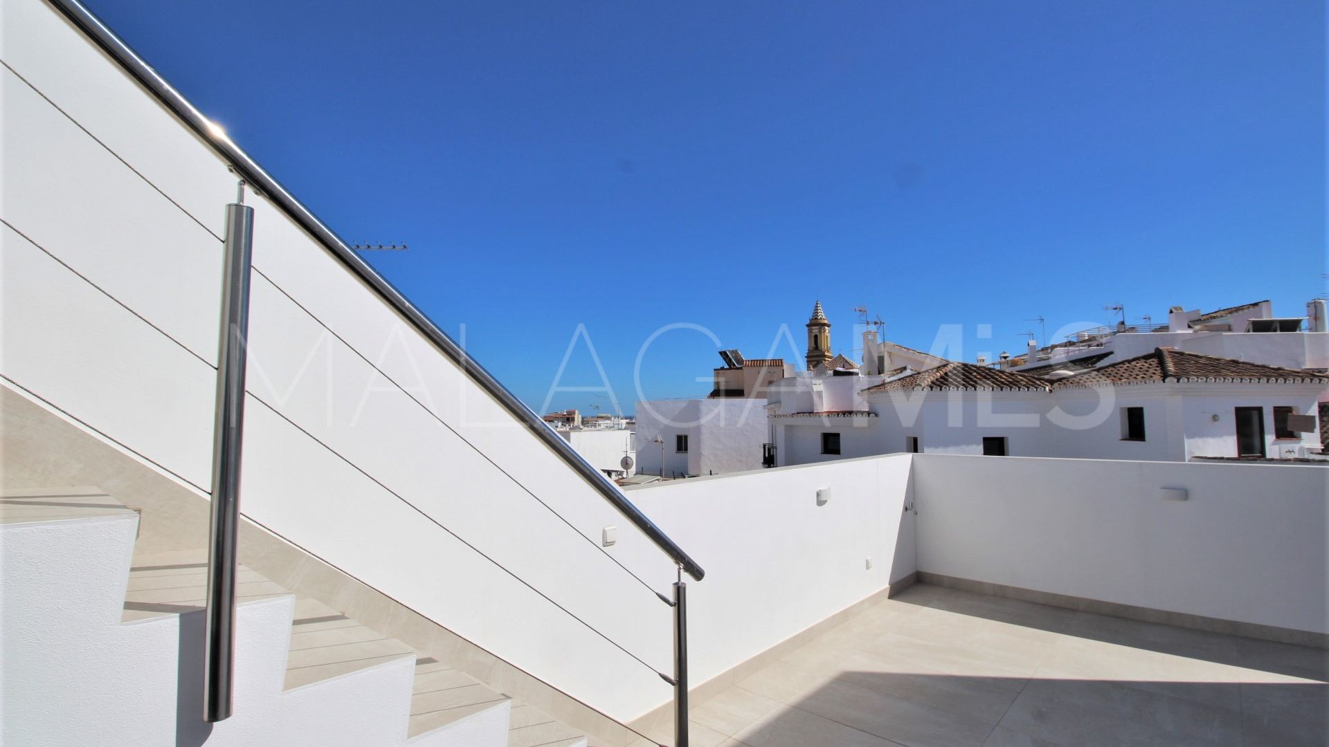 For sale town house in Estepona Old Town