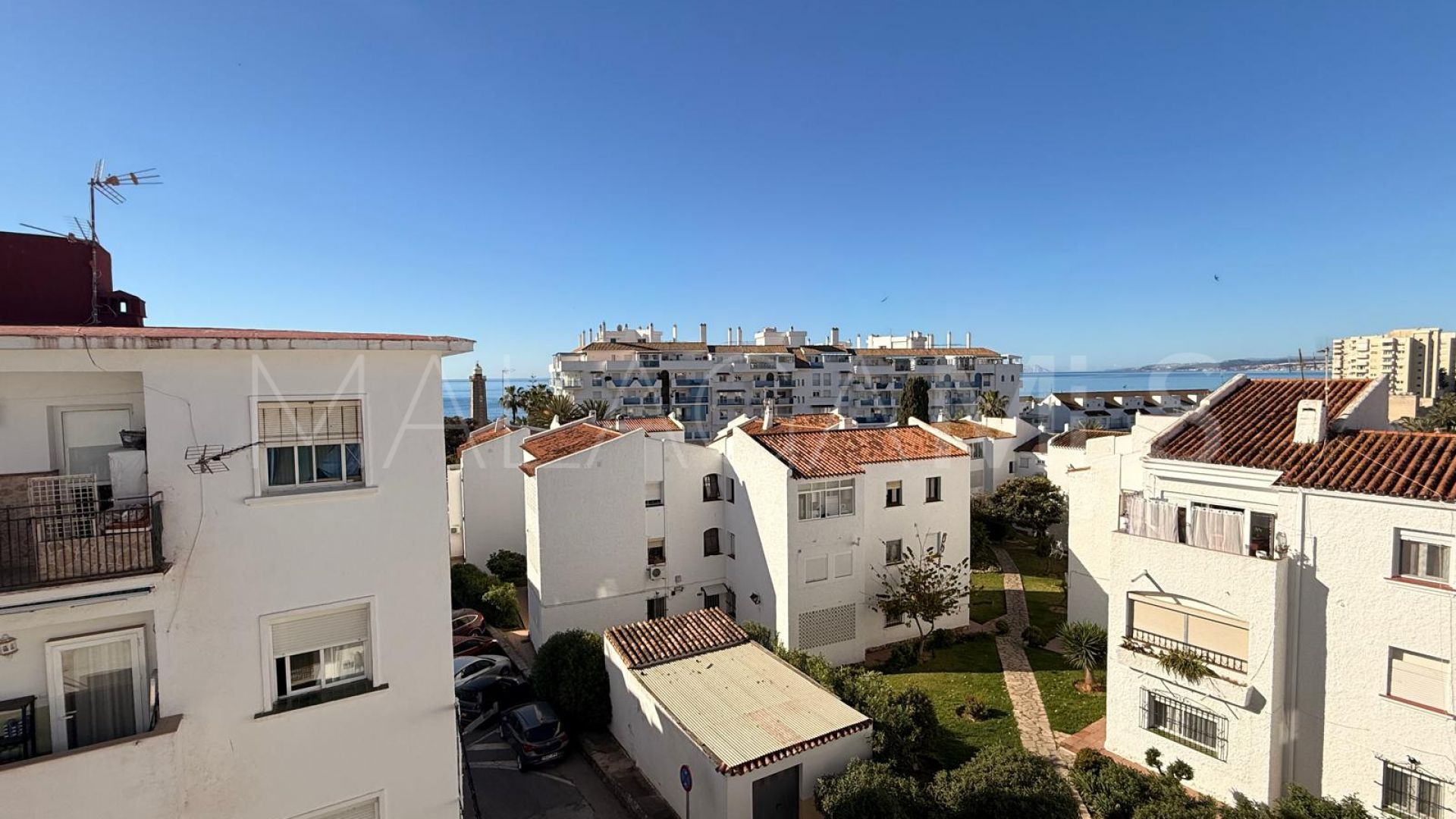 Wohnung for sale in Estepona Puerto