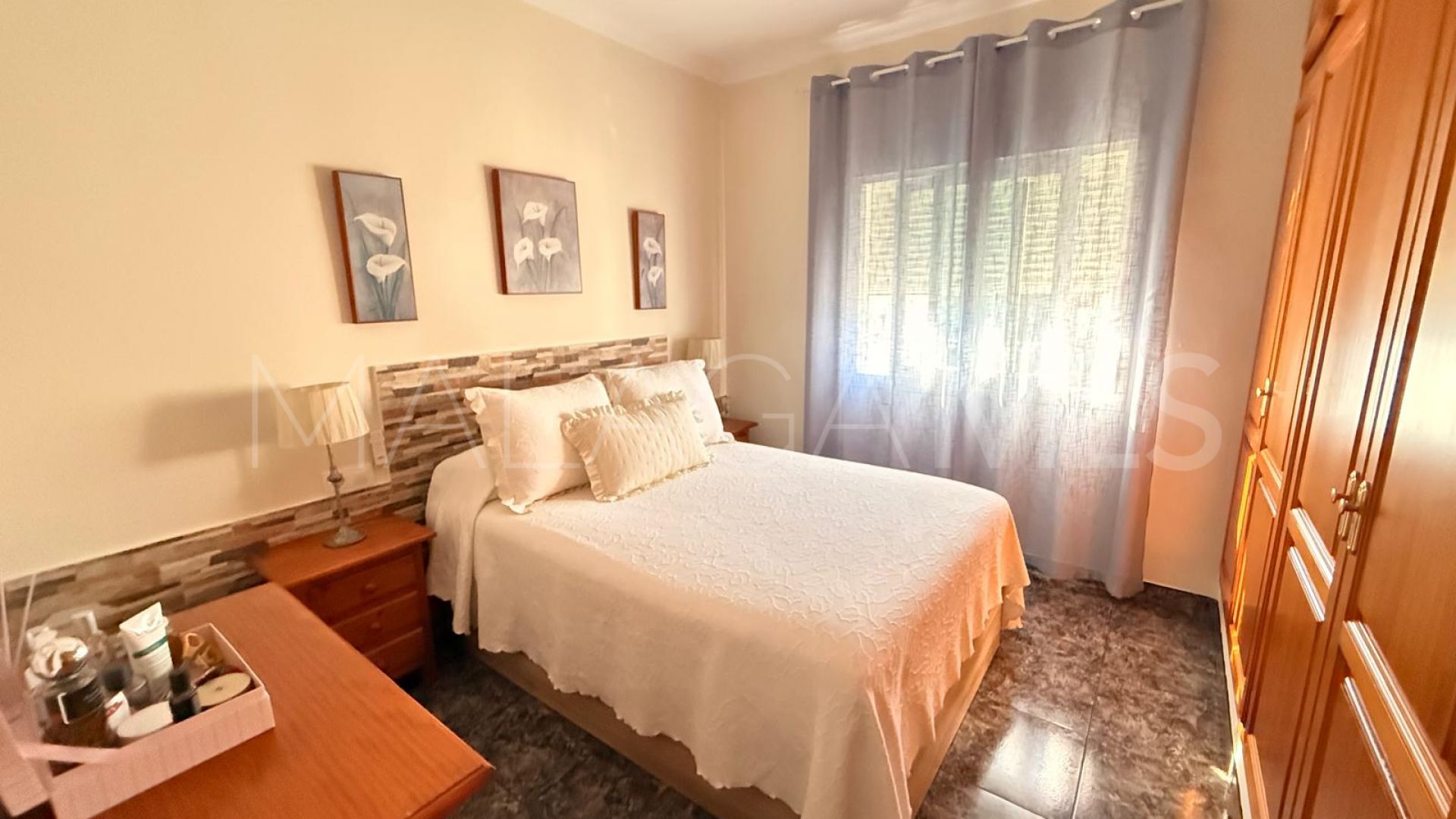 Wohnung for sale in Estepona Puerto