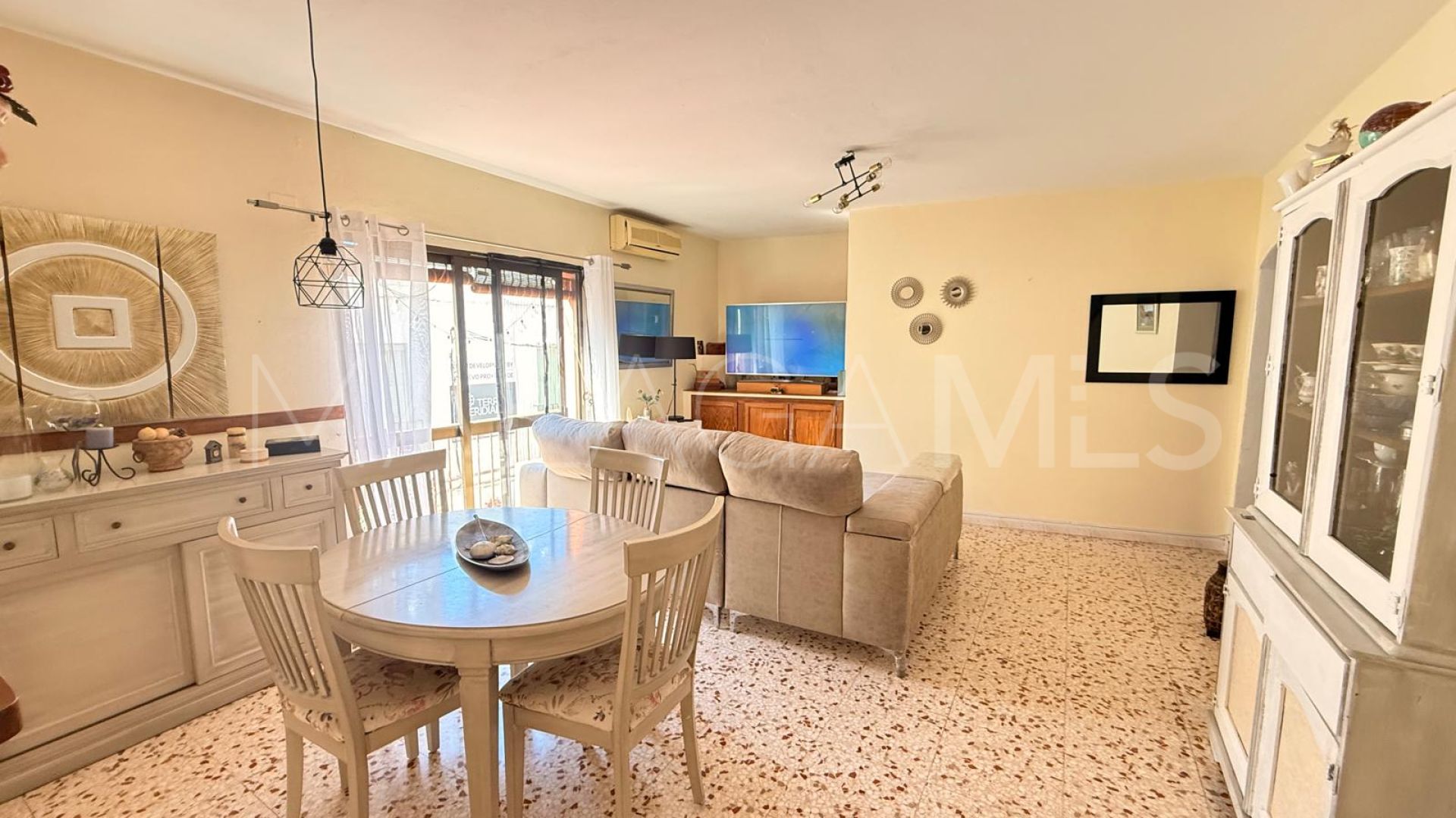 Adosado de 5 bedrooms for sale in Estepona Casco Antiguo