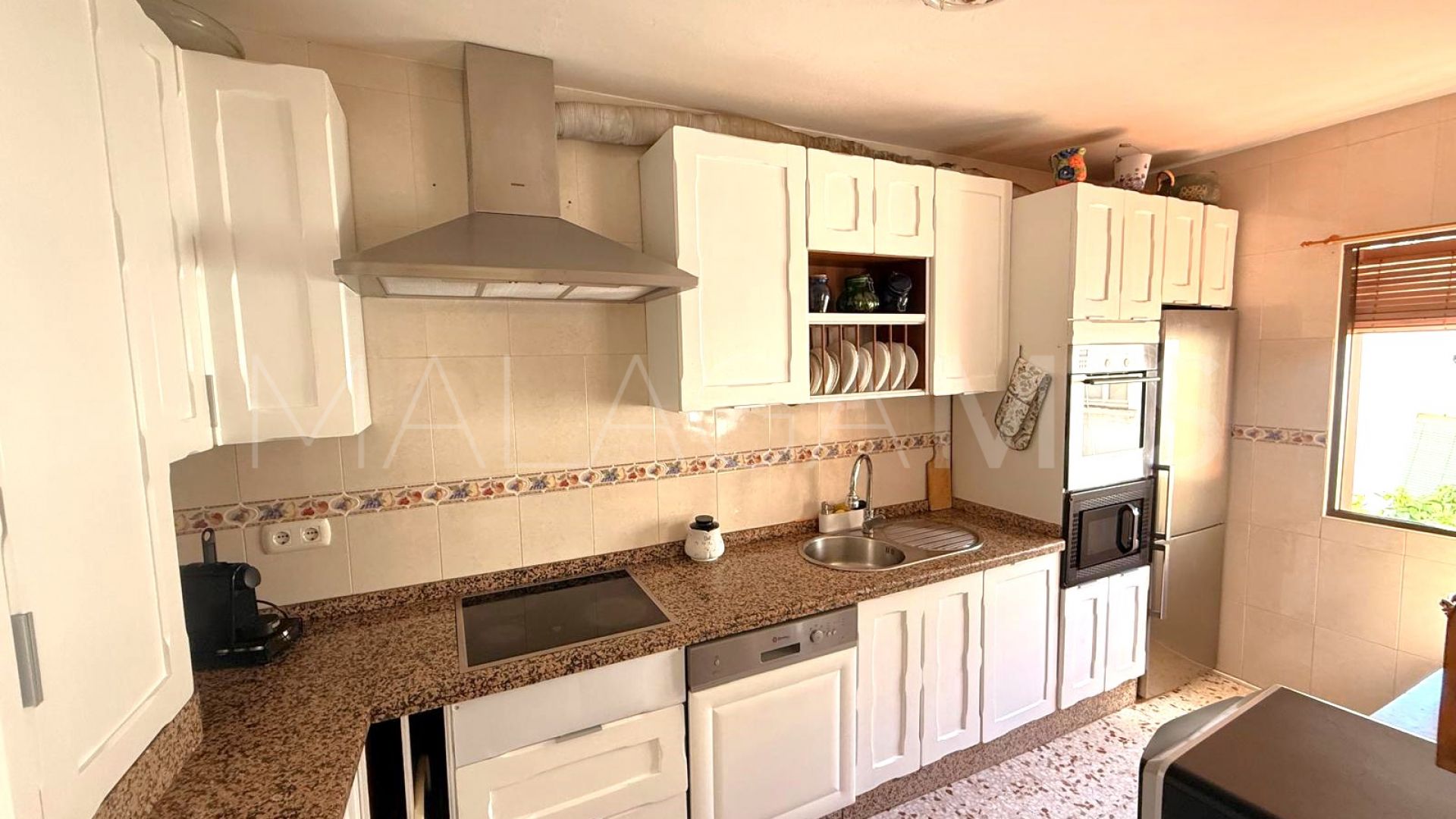 Adosado de 5 bedrooms for sale in Estepona Casco Antiguo