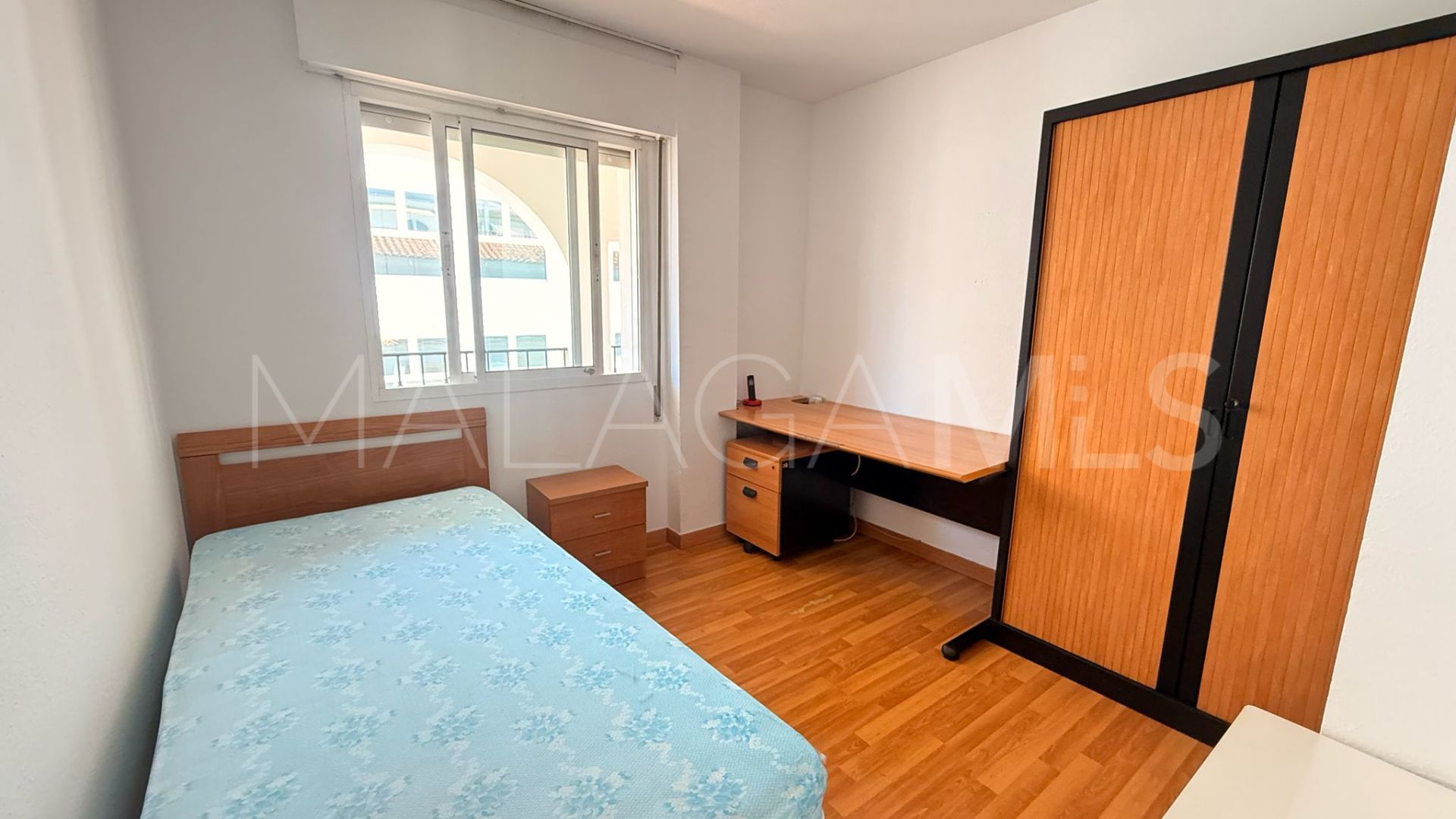 Apartment for sale in Estepona Town with 3 bedrooms
