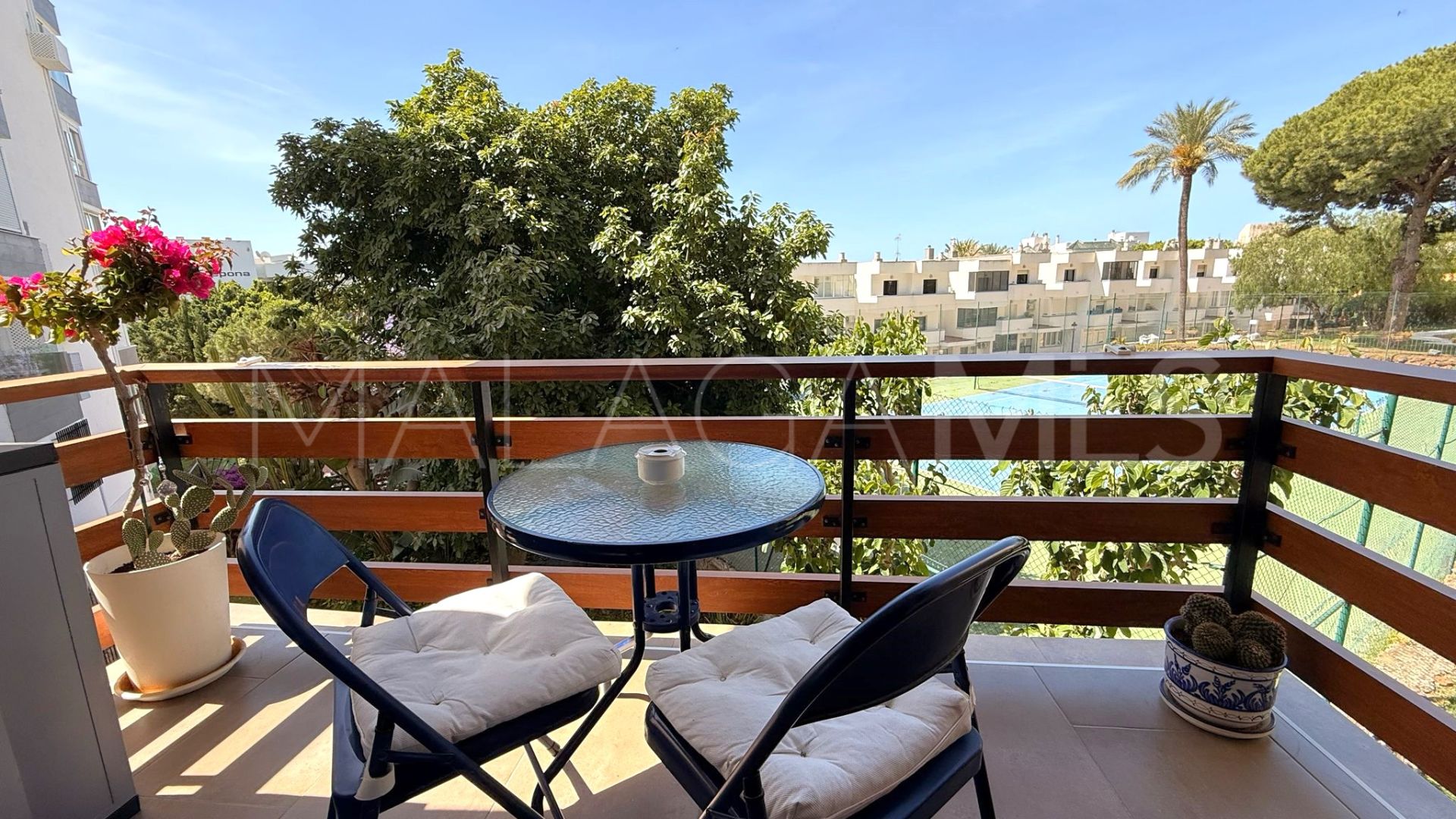 For sale Estepona Puerto 1 bedroom apartment