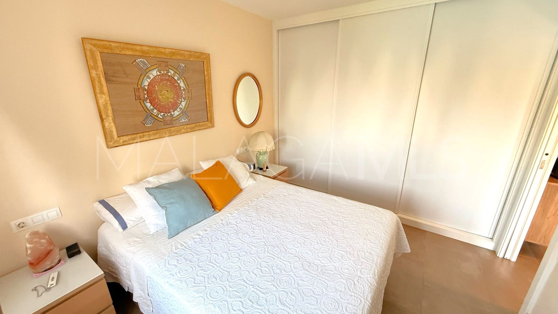 For sale Estepona Puerto 1 bedroom apartment