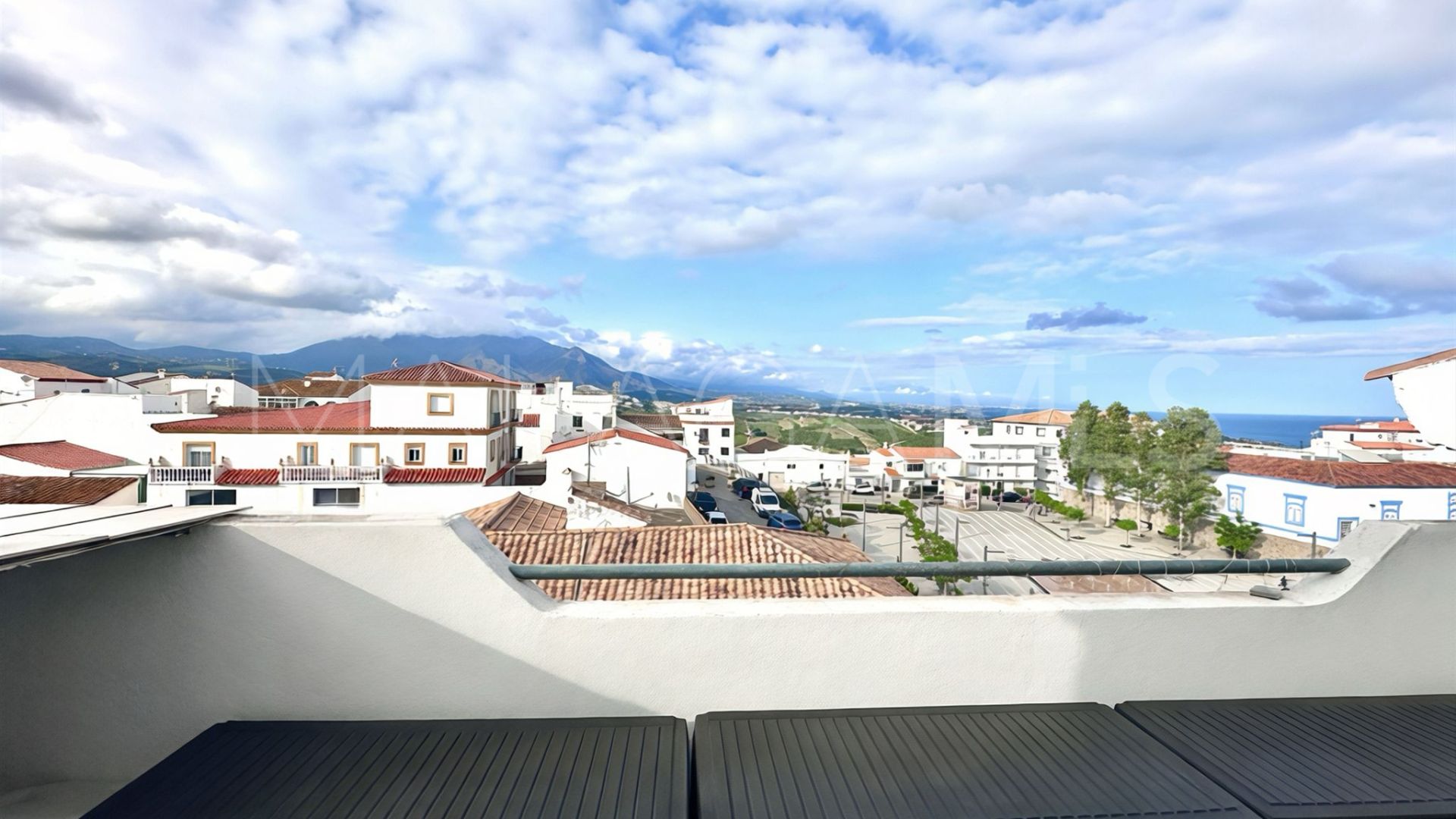 Appartement terrasse for sale in Manilva Pueblo