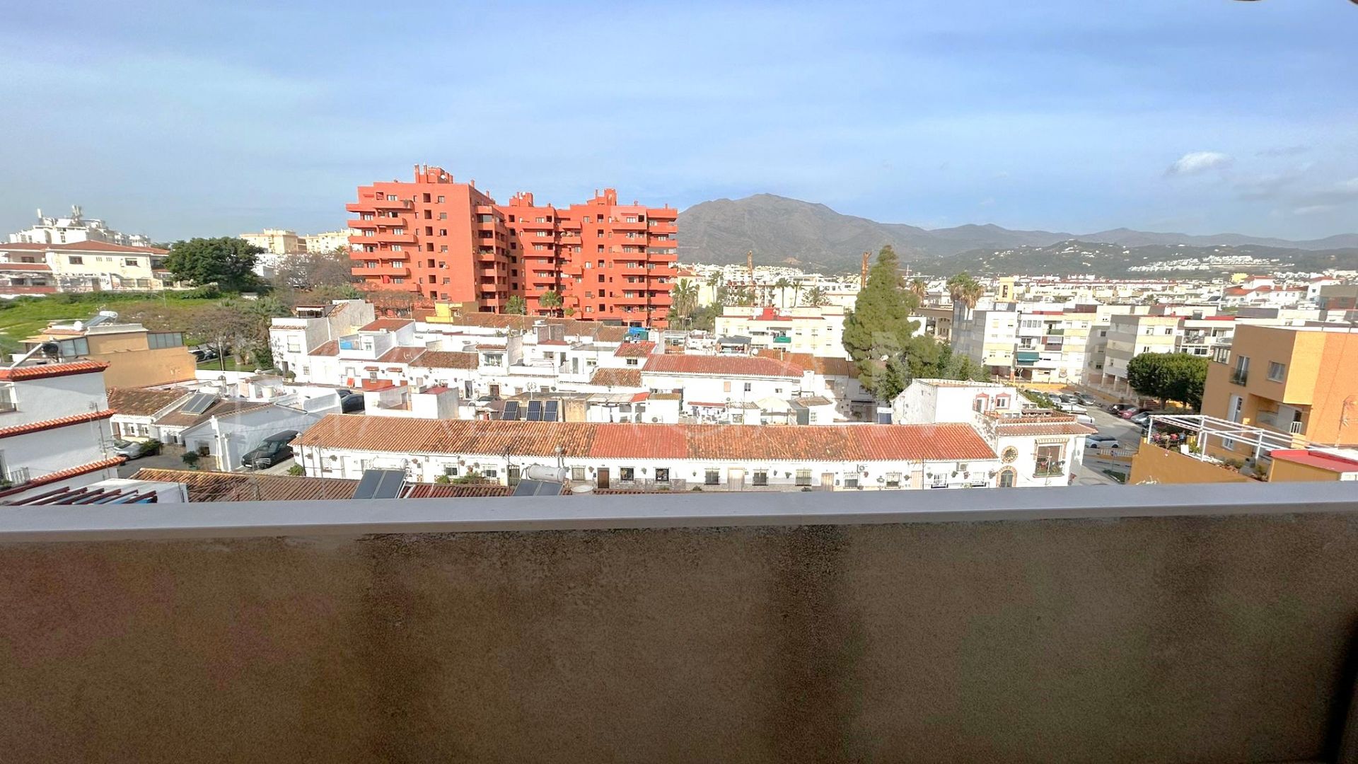 Estepona Town 3 bedrooms apartment for sale