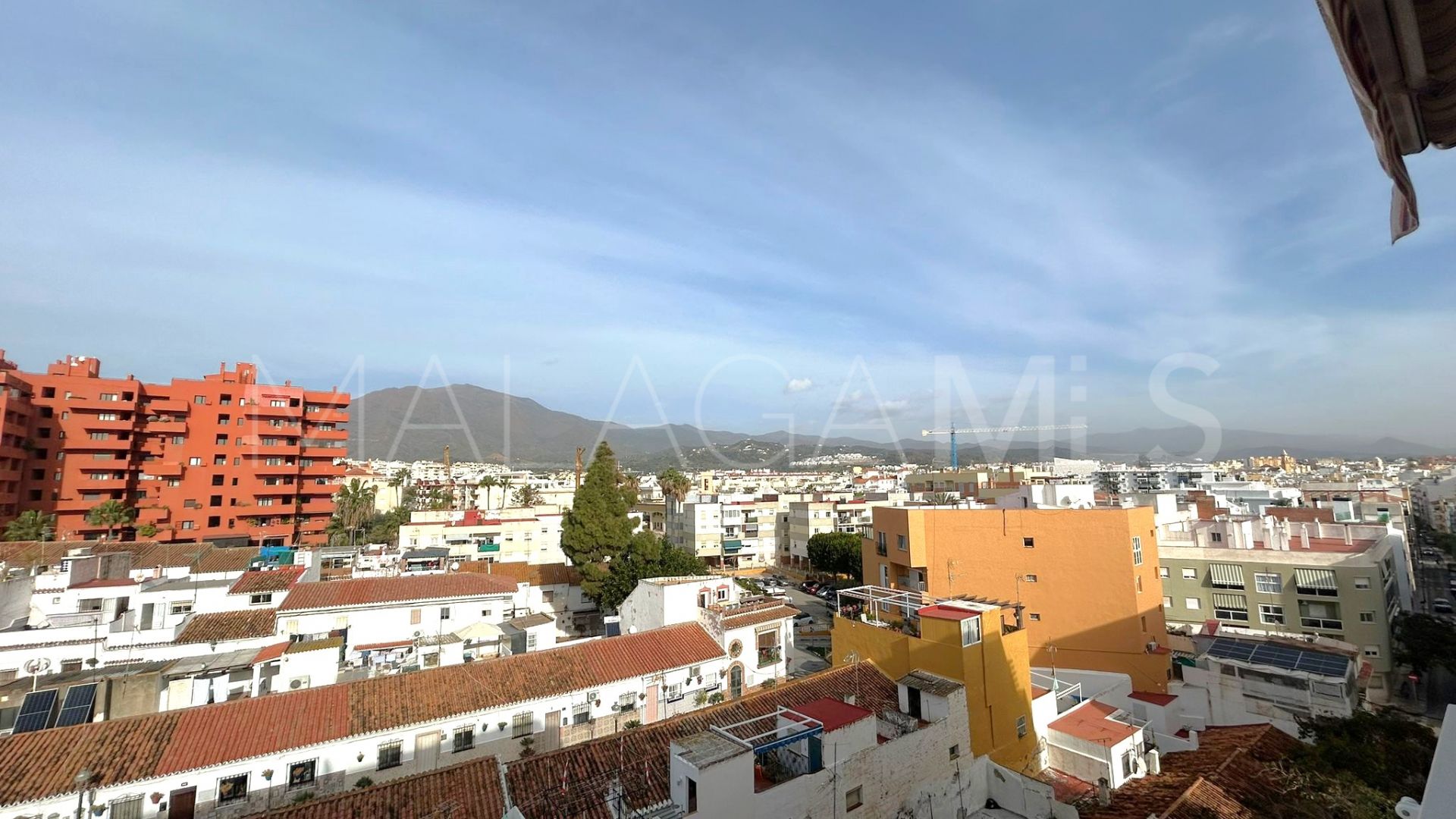 Estepona Town 3 bedrooms apartment for sale