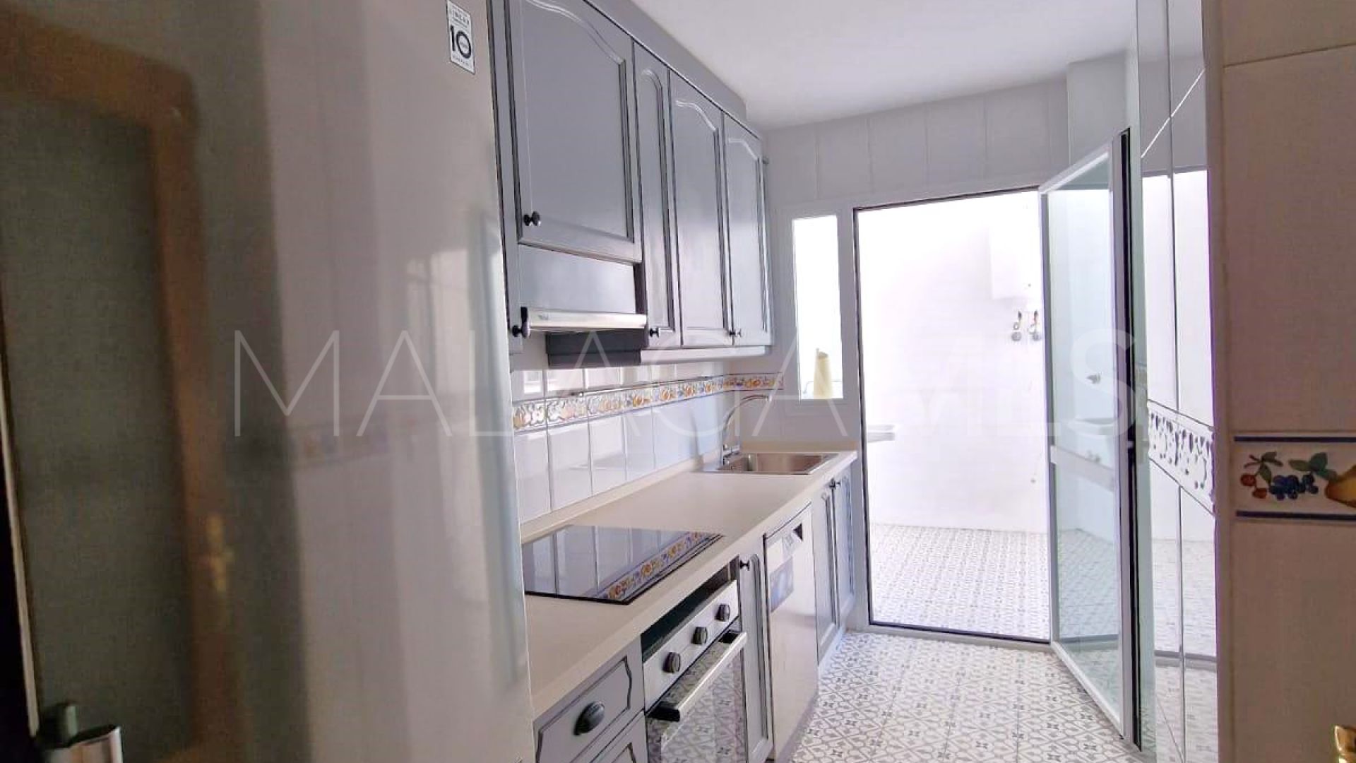 Atico duplex a la venta in Estepona Ciudad de 3 bedrooms