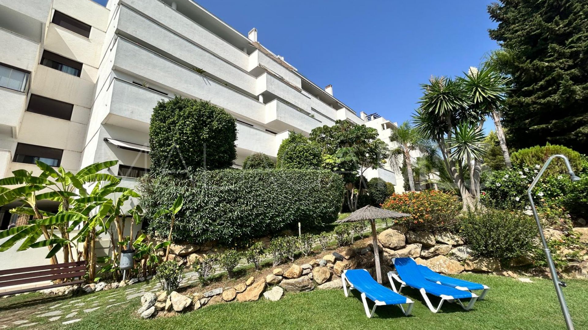 Appartement for sale in Estepona Puerto