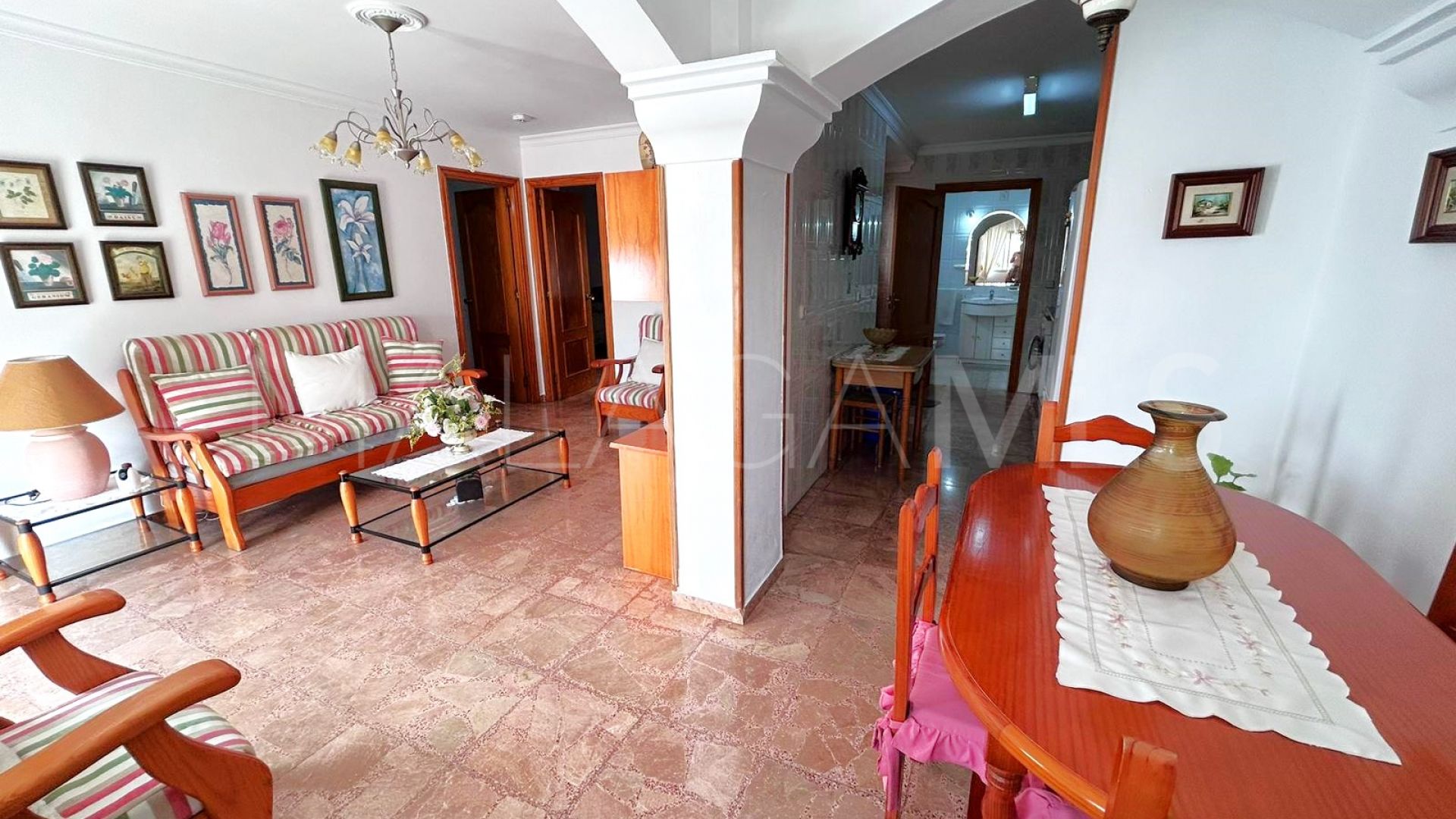 Maison de ville for sale in Estepona Ville