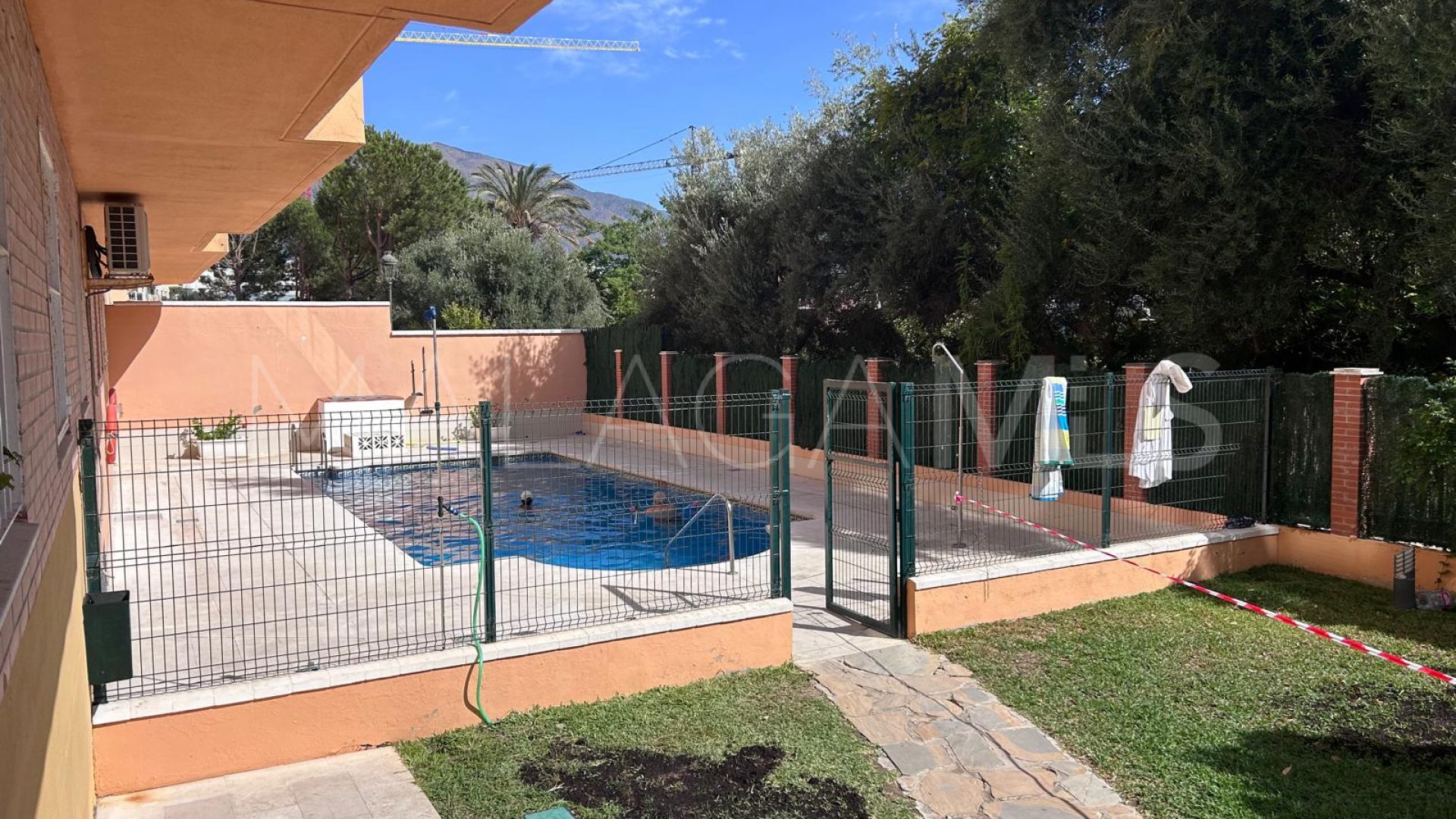 2 bedrooms apartment in Estepona Town for sale