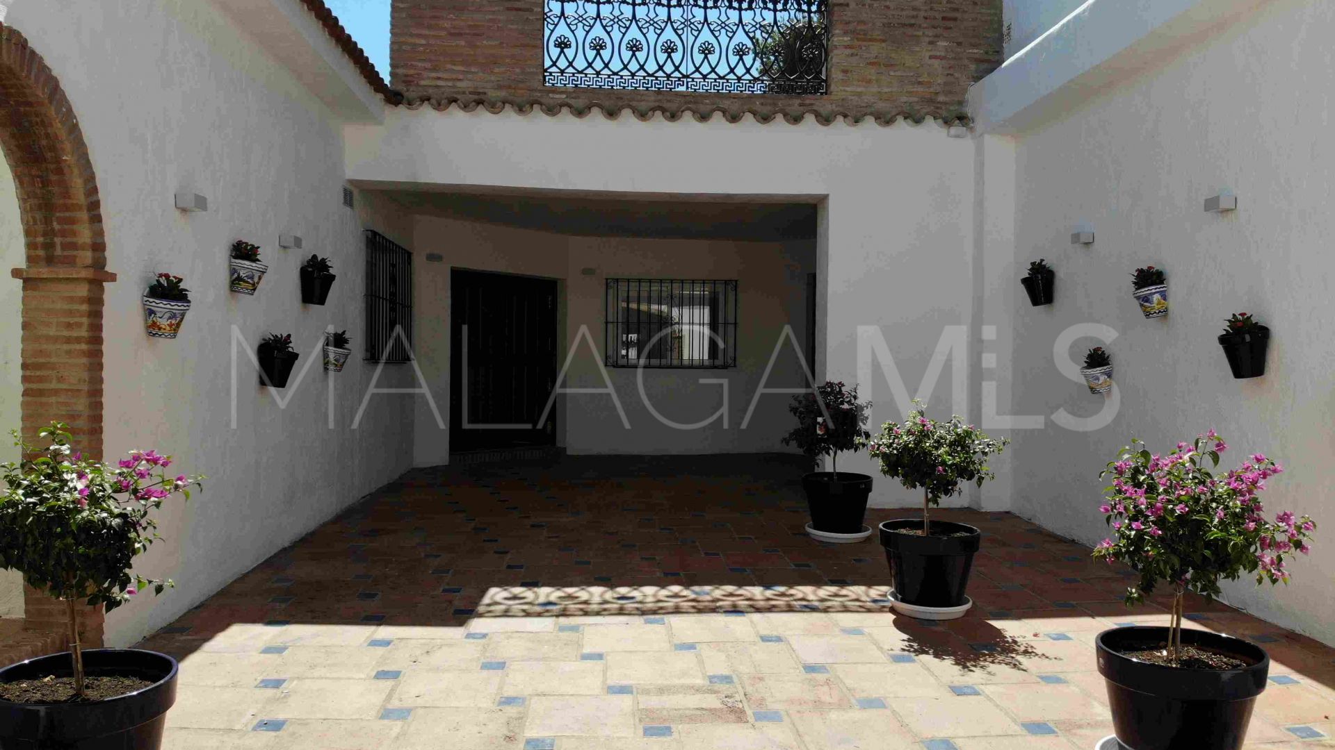 Casa de campo for sale de 5 bedrooms in Los Reales - Sierra Estepona