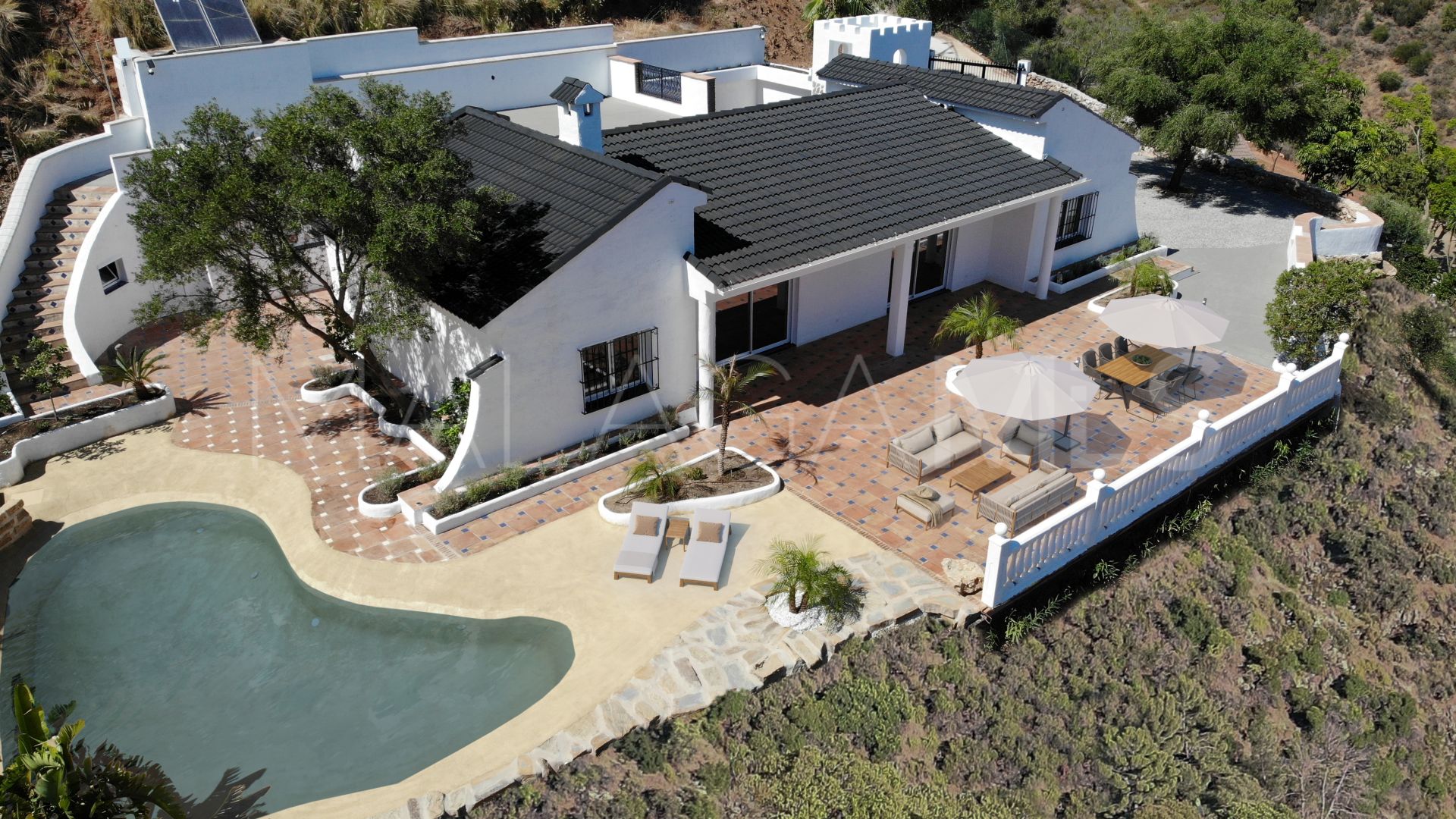 Casa de campo for sale de 5 bedrooms in Los Reales - Sierra Estepona