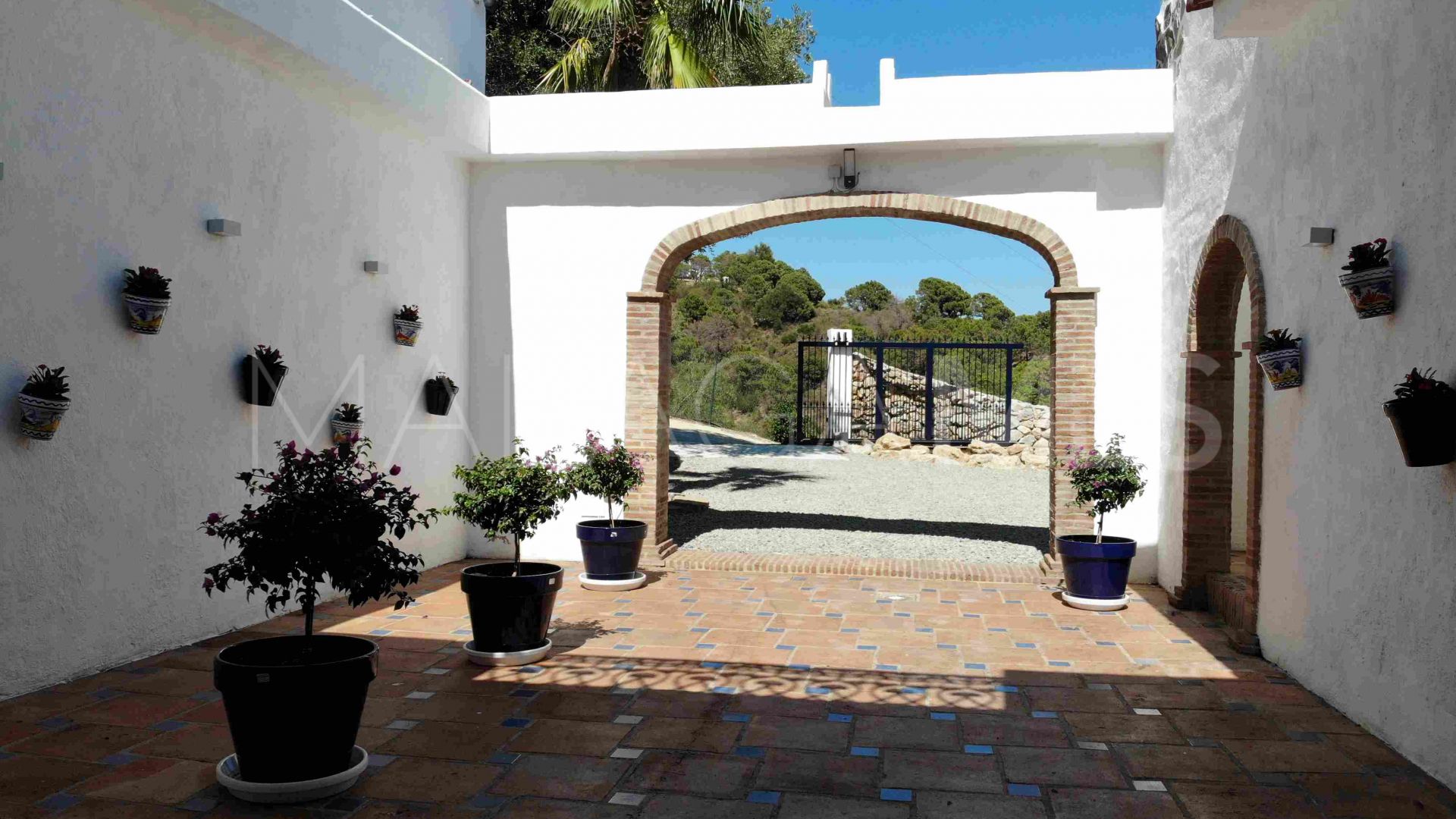 Casa de campo for sale de 5 bedrooms in Los Reales - Sierra Estepona