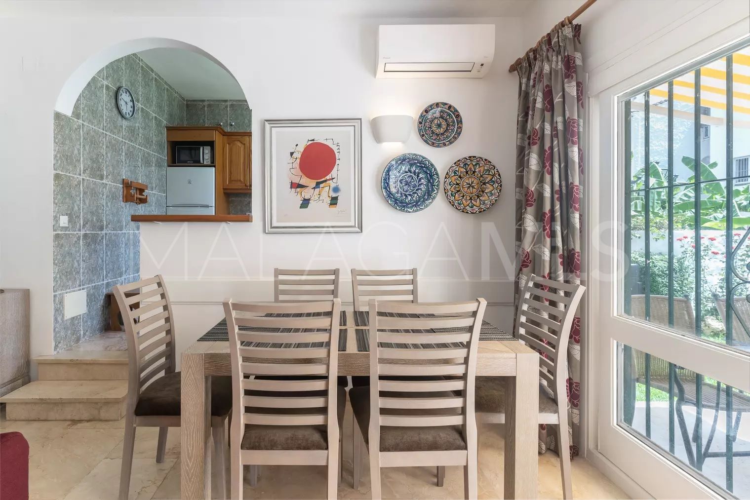 Appartement rez de chaussée for sale in Estepona Est