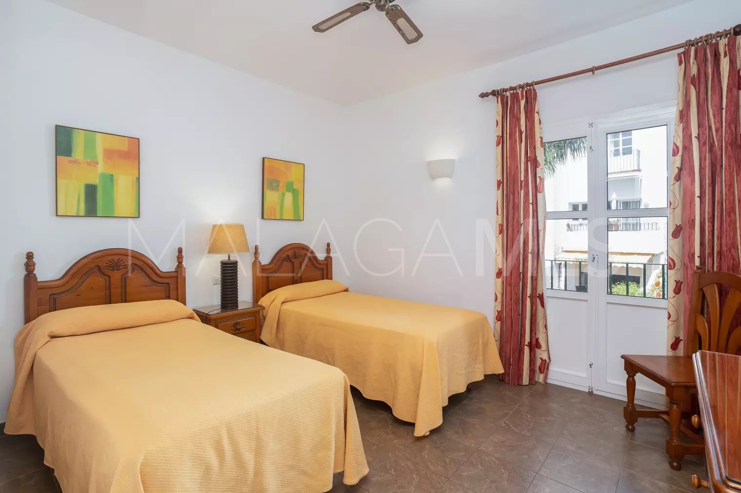 2 bedrooms Benavista town house for sale