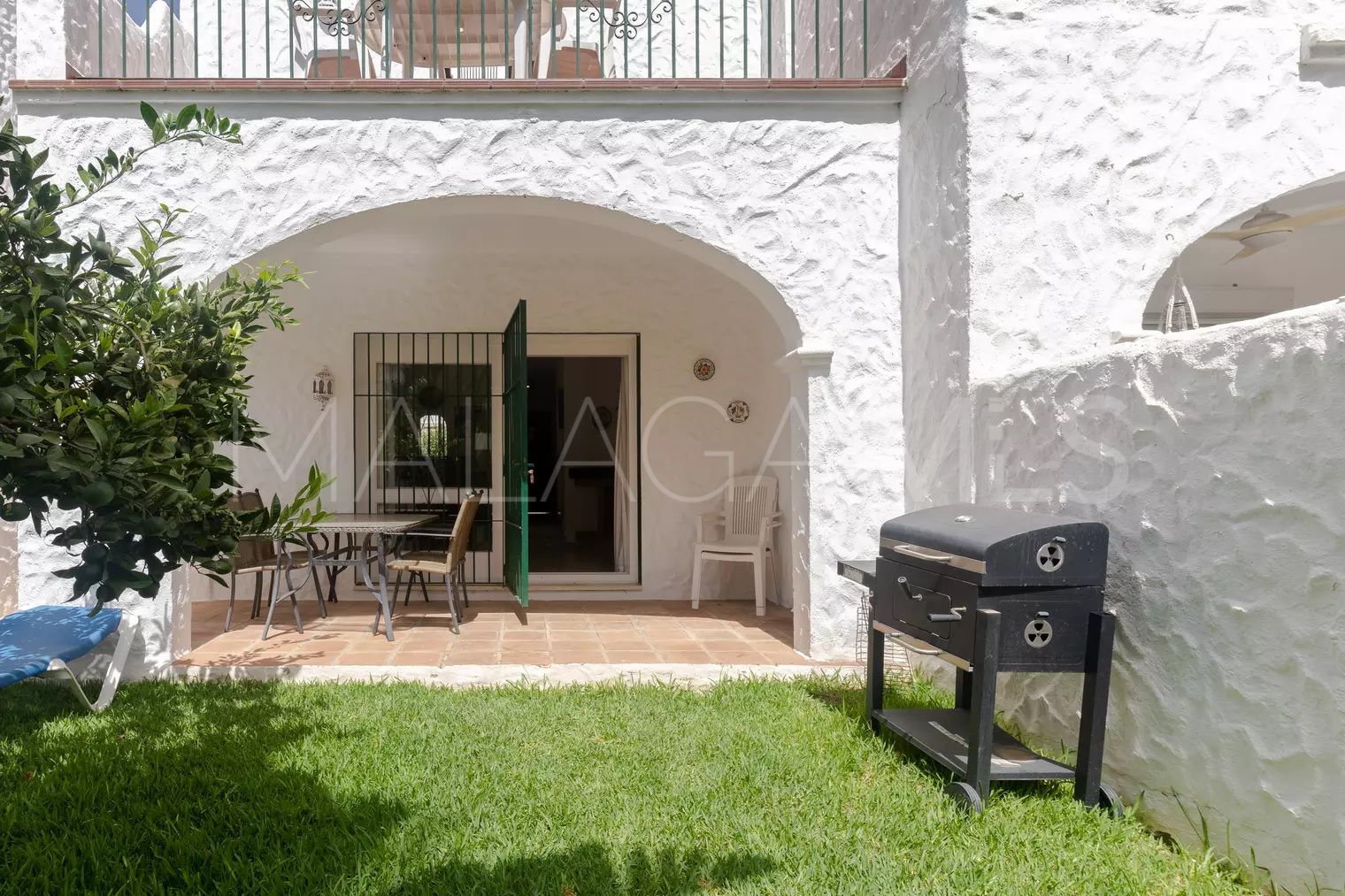 2 bedrooms Benavista town house for sale