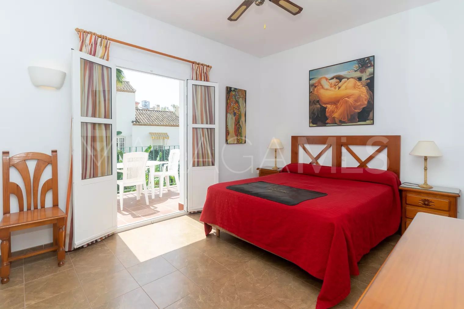 2 bedrooms Benavista town house for sale