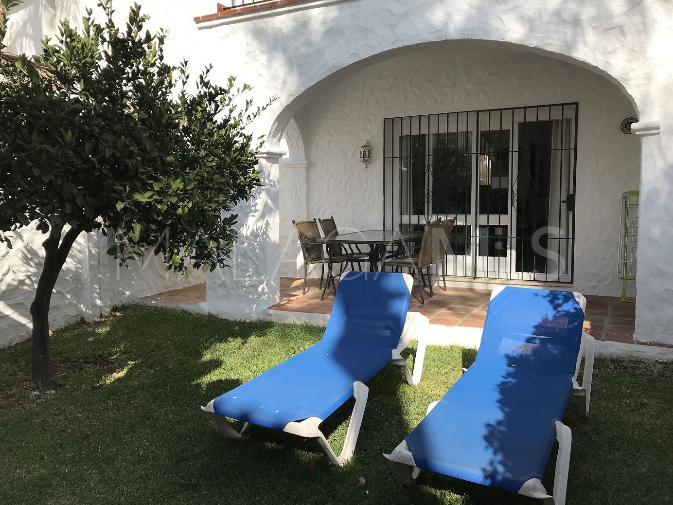 2 bedrooms Benavista town house for sale