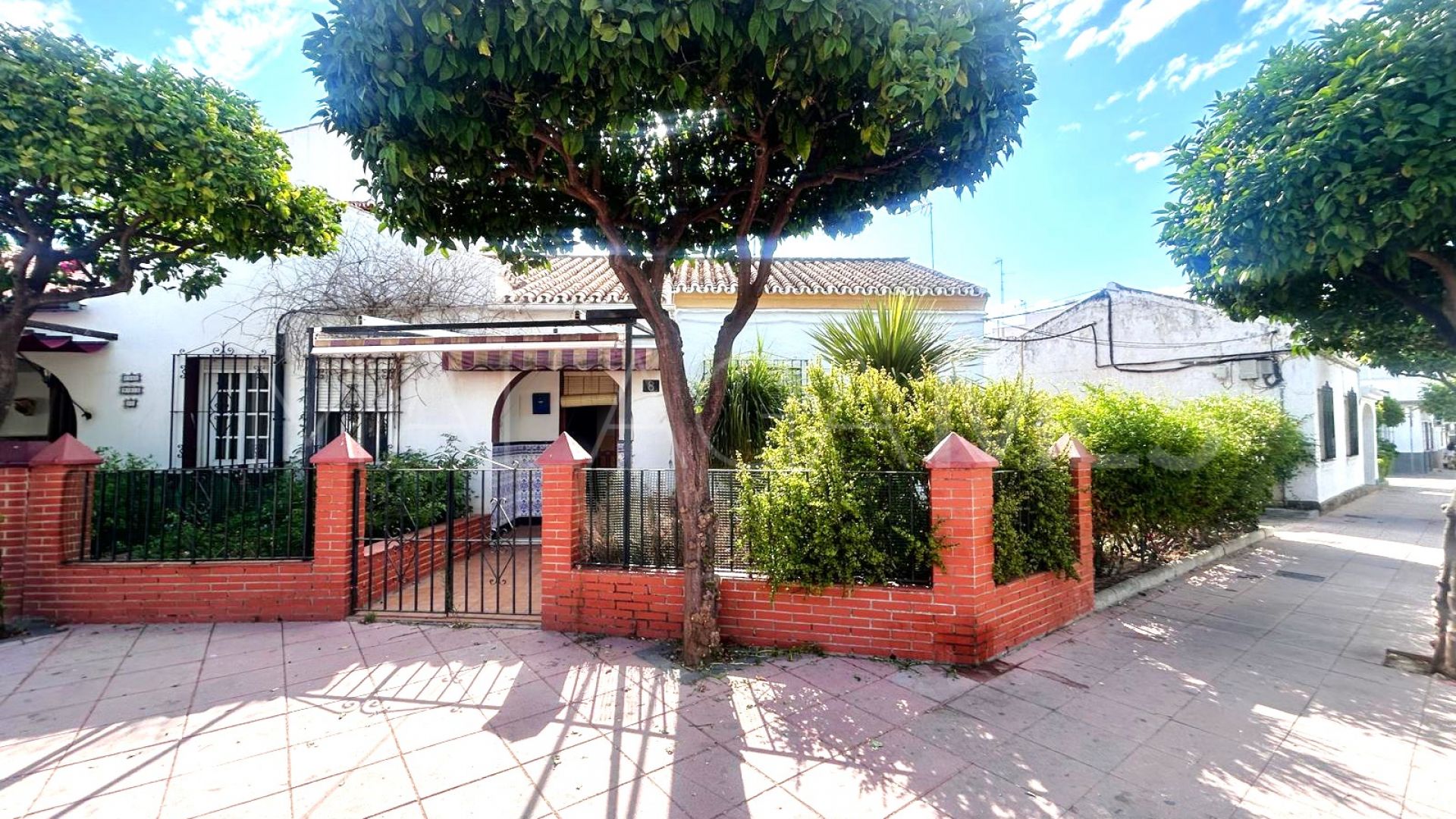 Reihenhaus for sale in Estepona Stadt