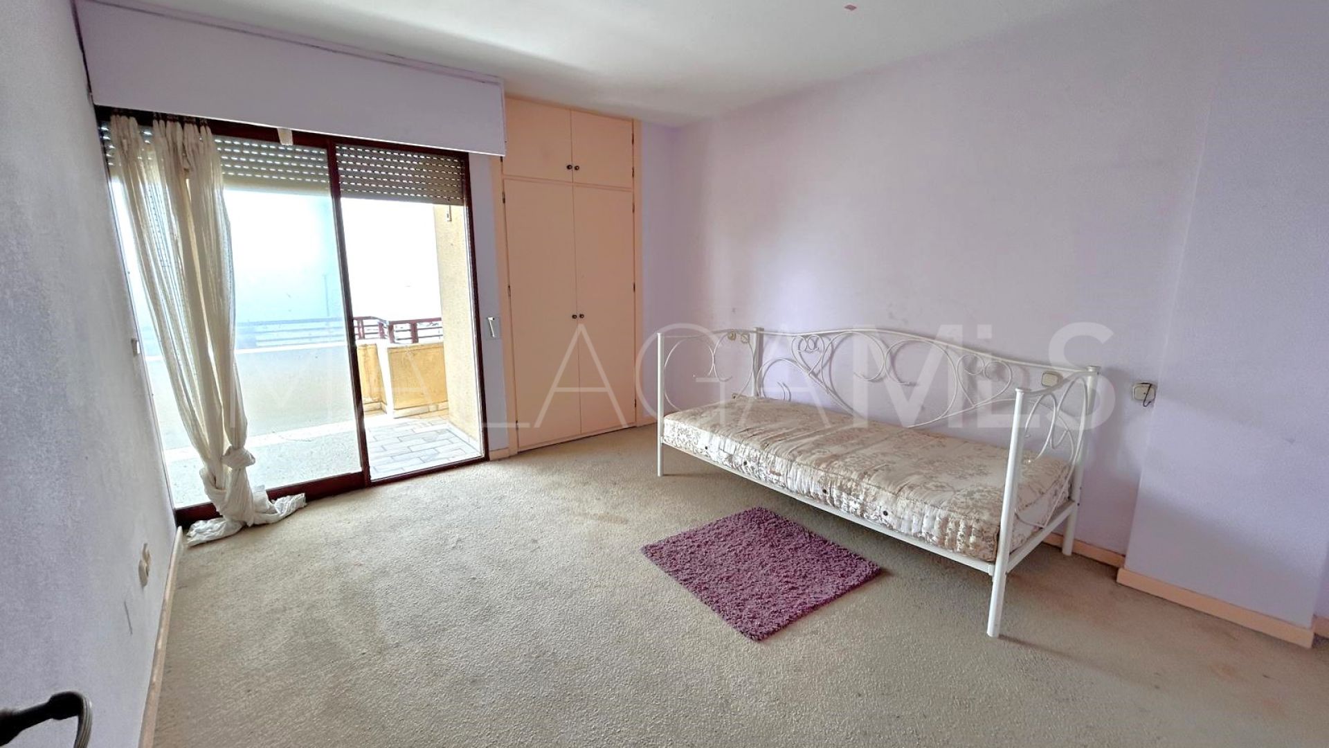 Lägenhet for sale in Estepona Stad