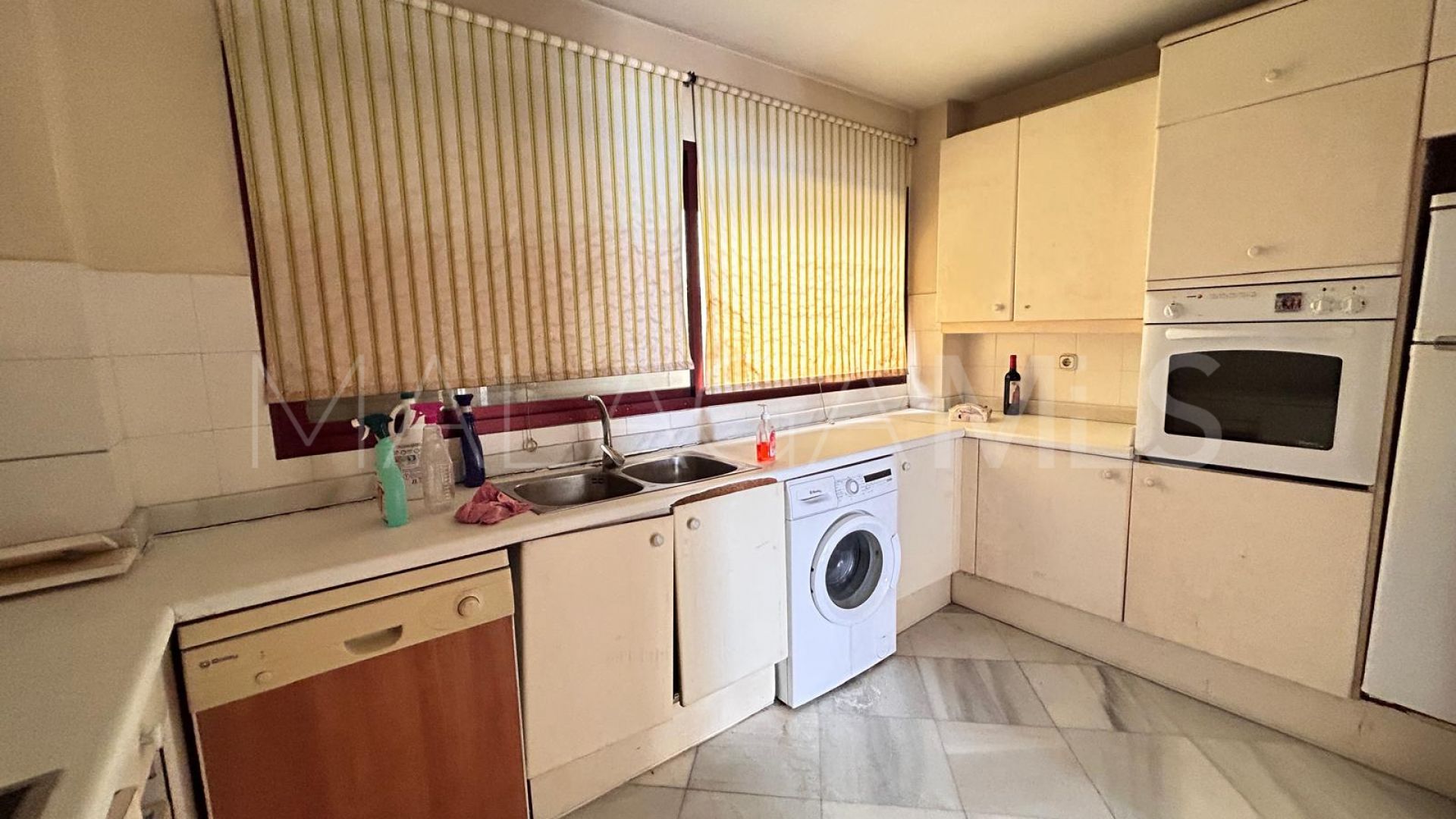 Lägenhet for sale in Estepona Stad