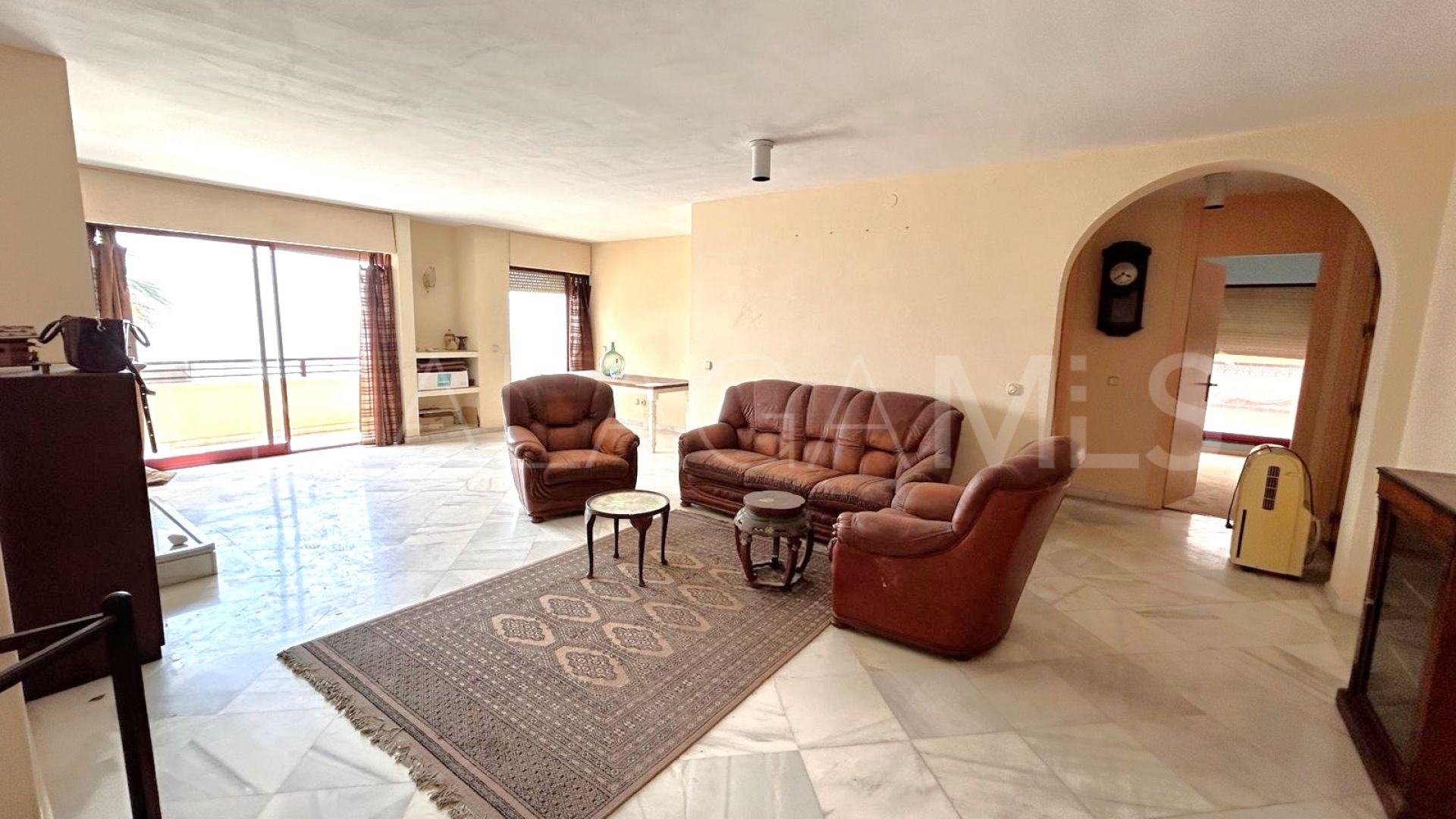 Lägenhet for sale in Estepona Stad