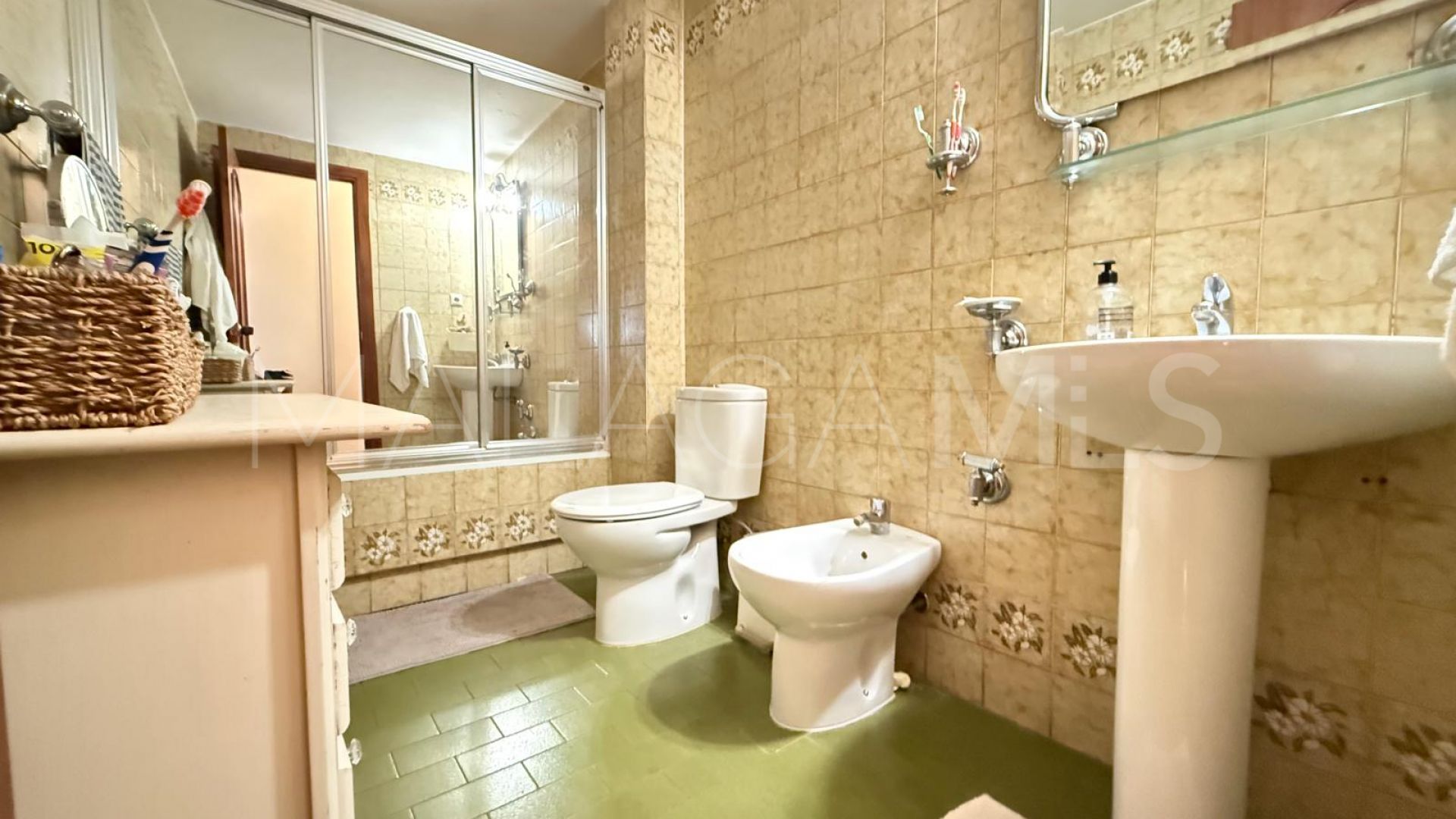 For sale apartment with 3 bedrooms in Estepona Town