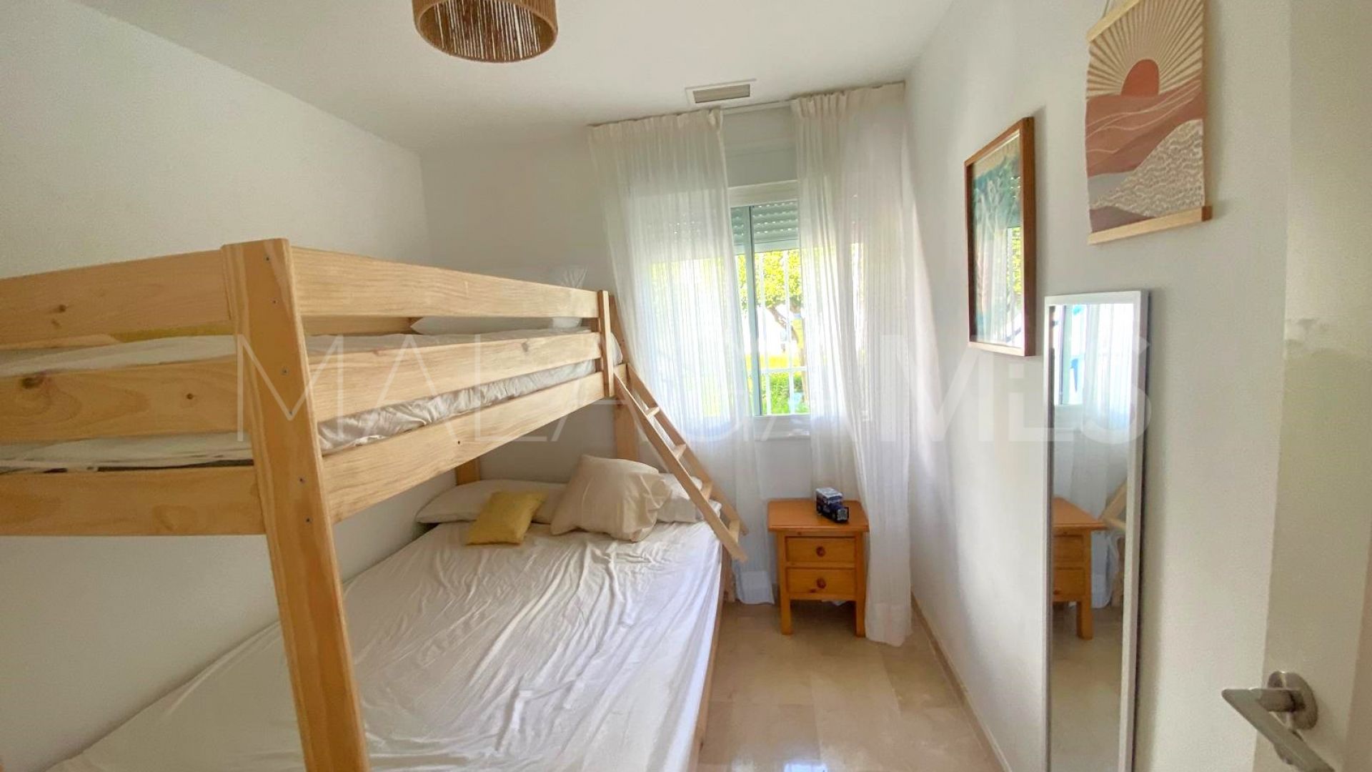 Appartement rez de chaussée for sale in Casares Playa
