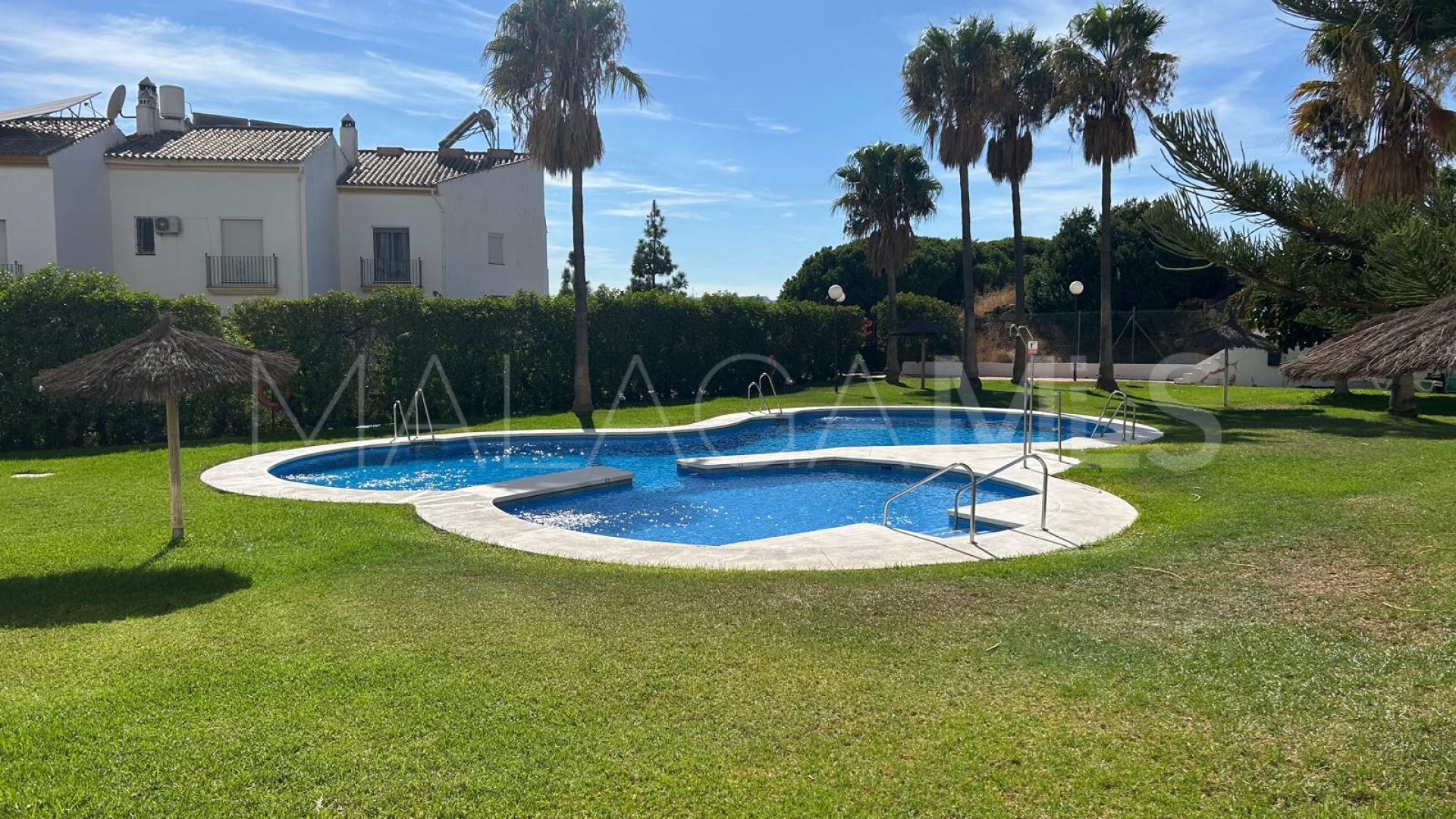 Seghers apartment for sale