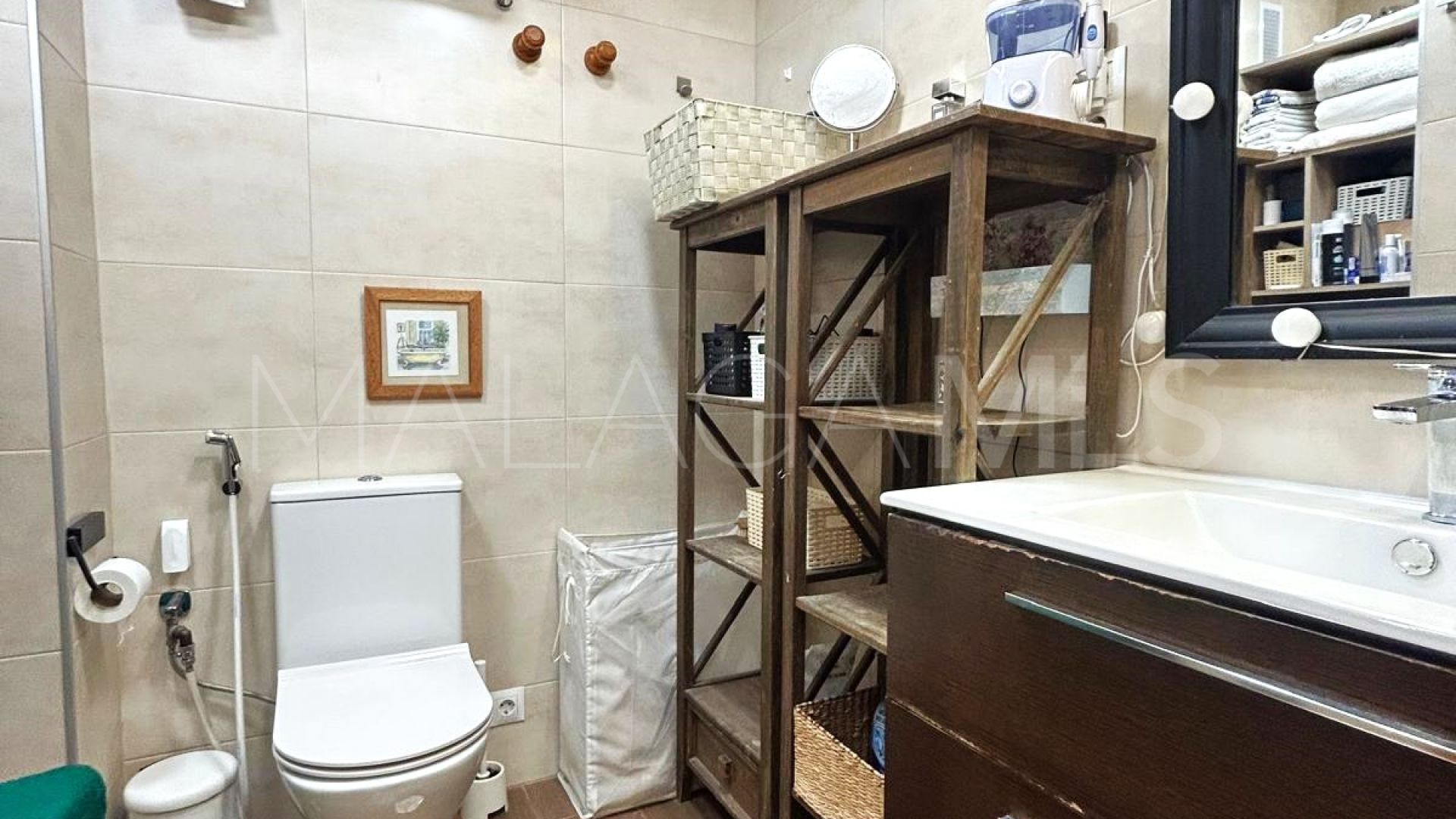 Seghers apartment for sale