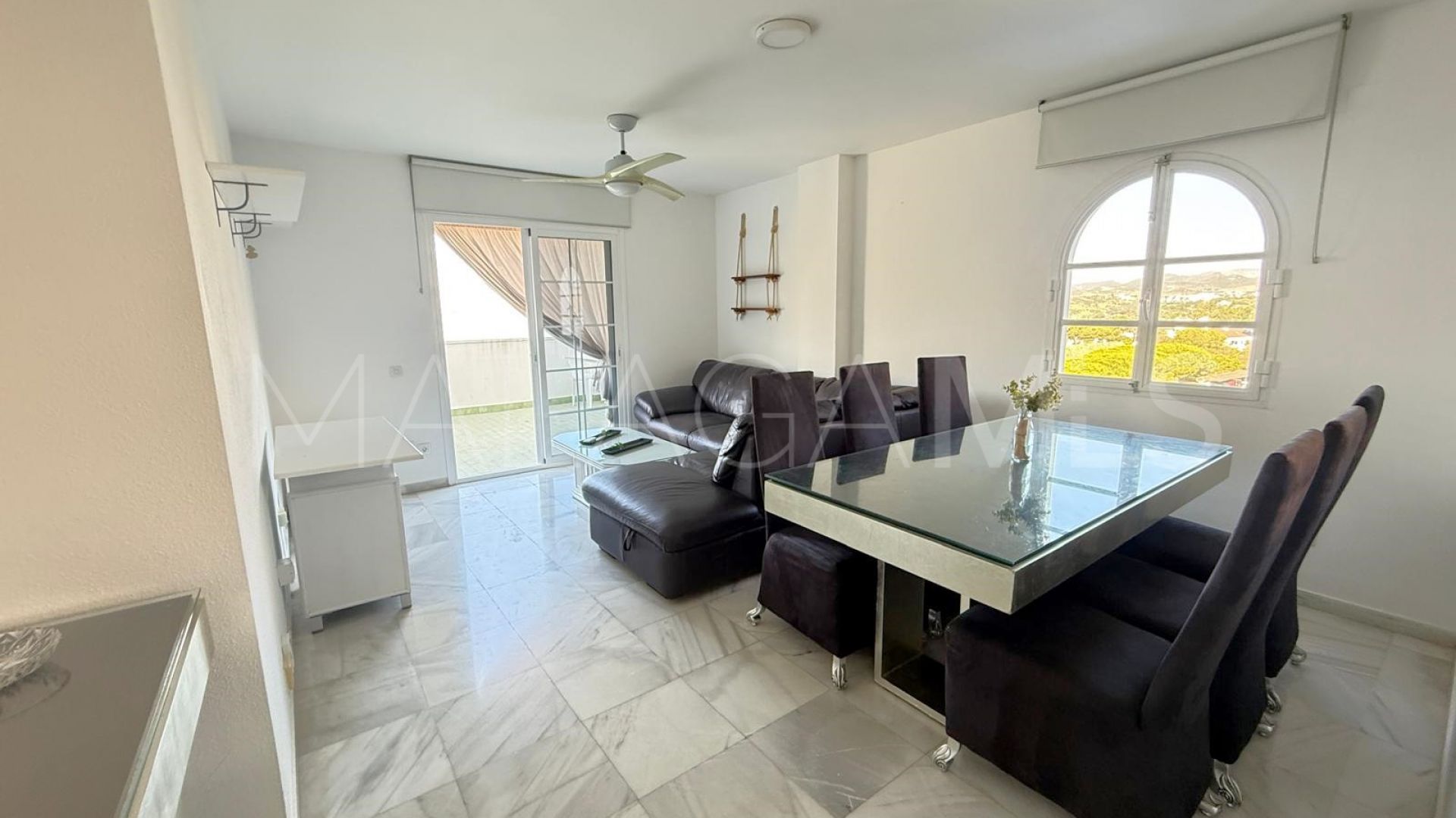 3 bedrooms apartment in Seghers for sale