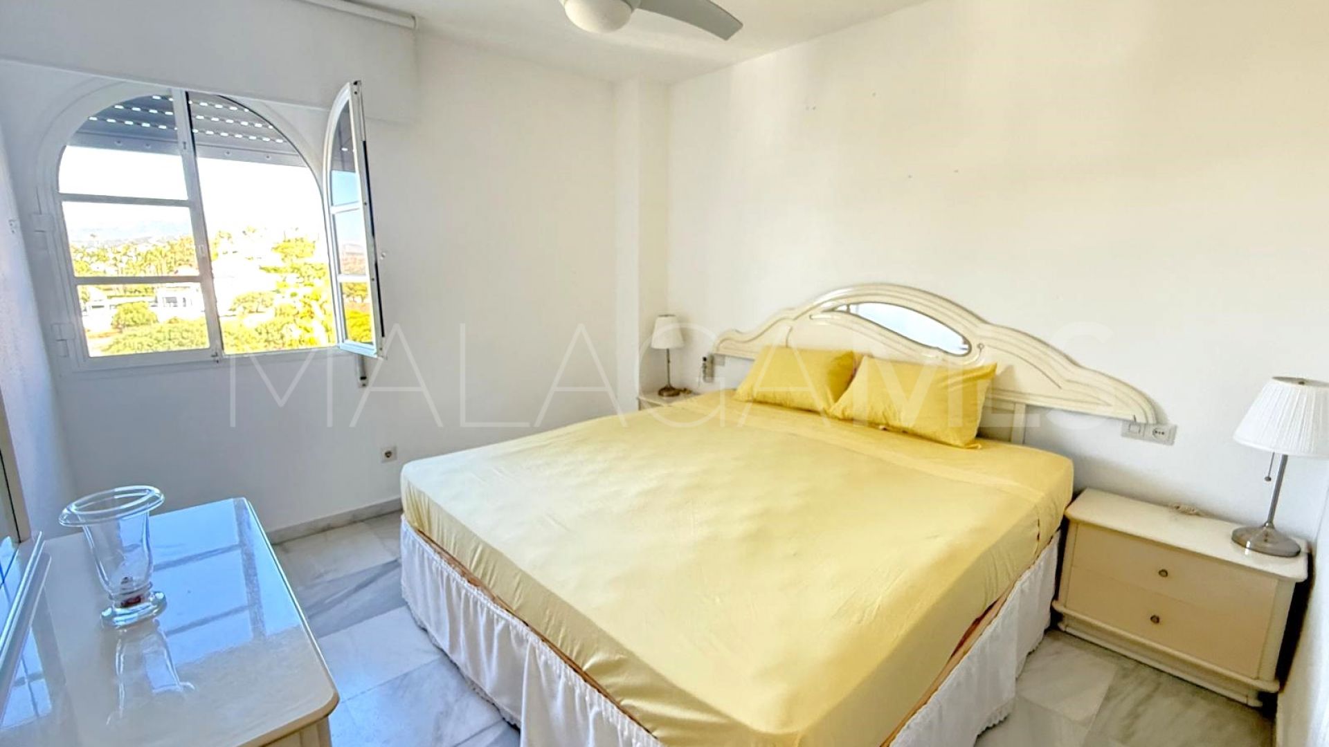 3 bedrooms apartment in Seghers for sale