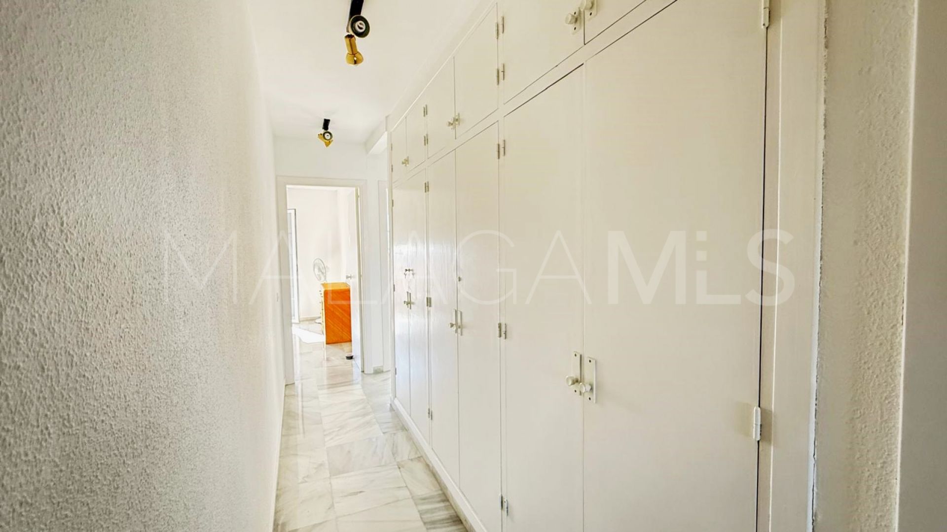 3 bedrooms apartment in Seghers for sale