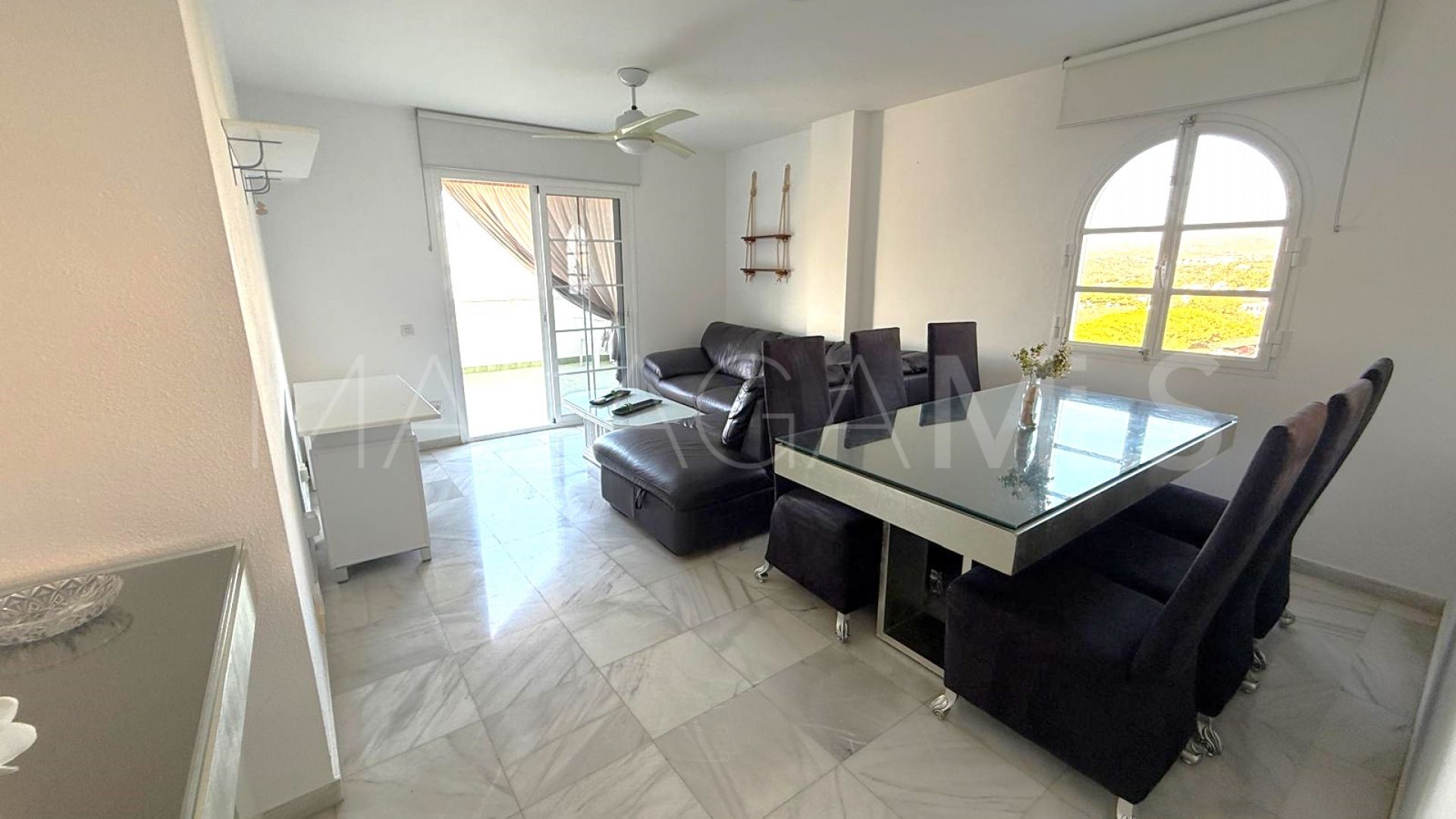 3 bedrooms apartment in Seghers for sale