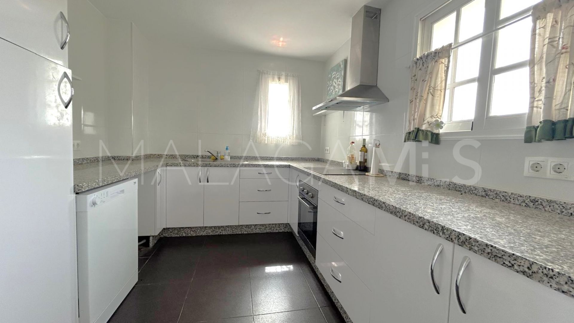 Duplex for sale in Bahia Dorada