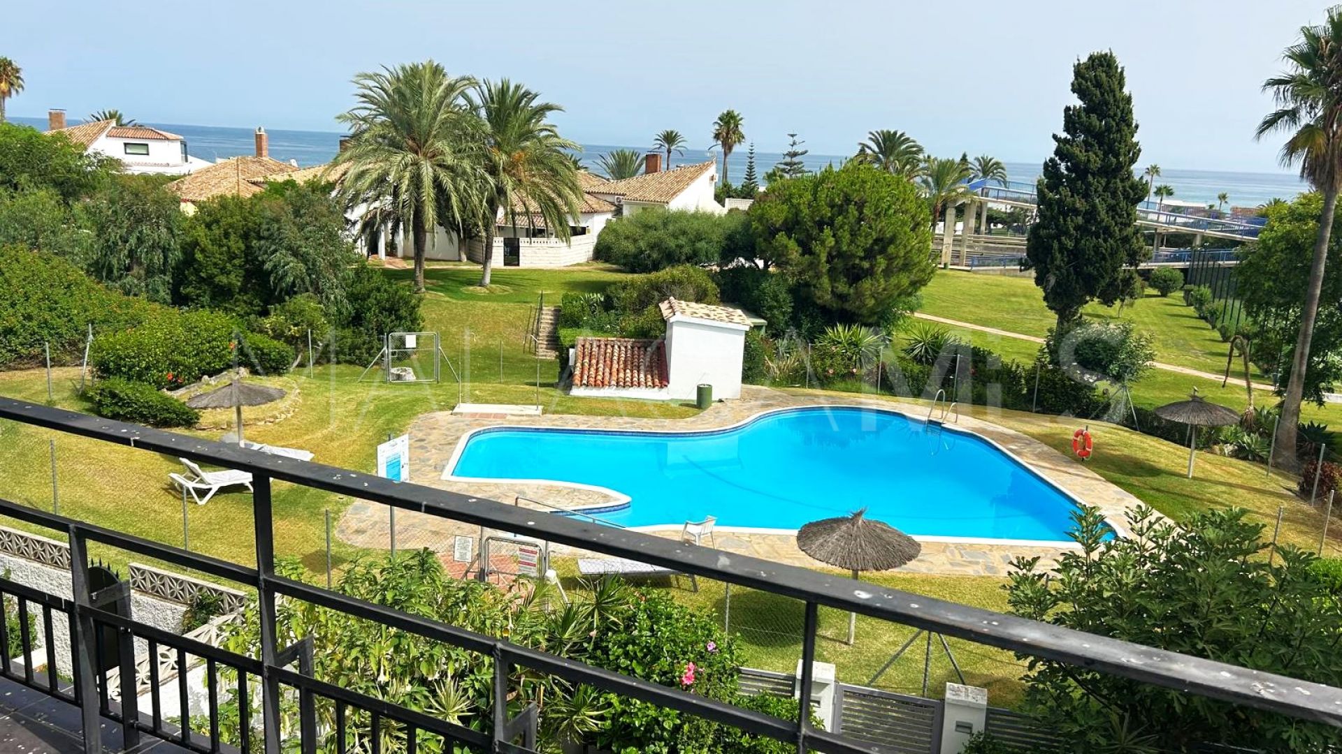 Duplex for sale in Bahia Dorada
