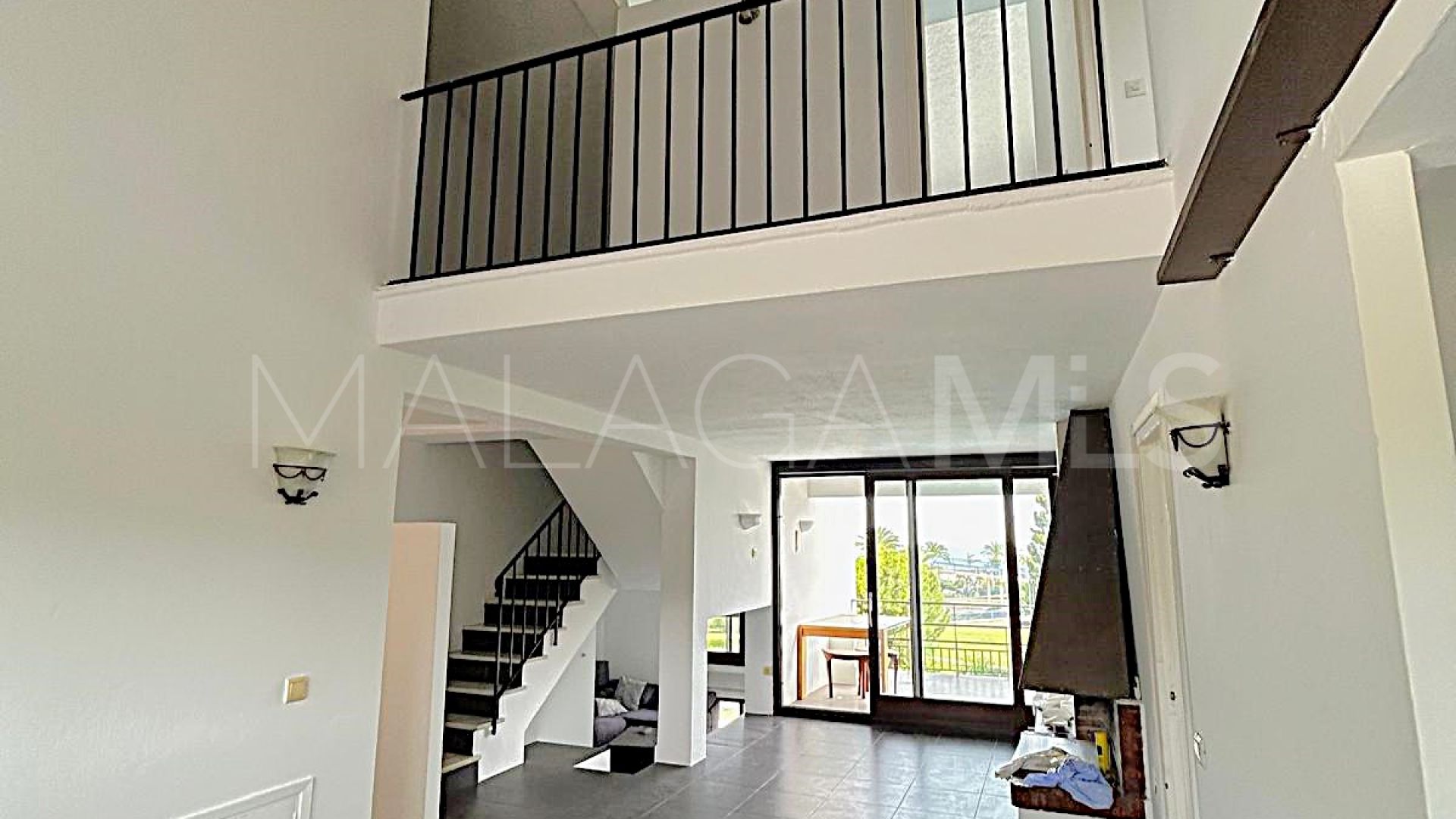 Duplex for sale in Bahia Dorada