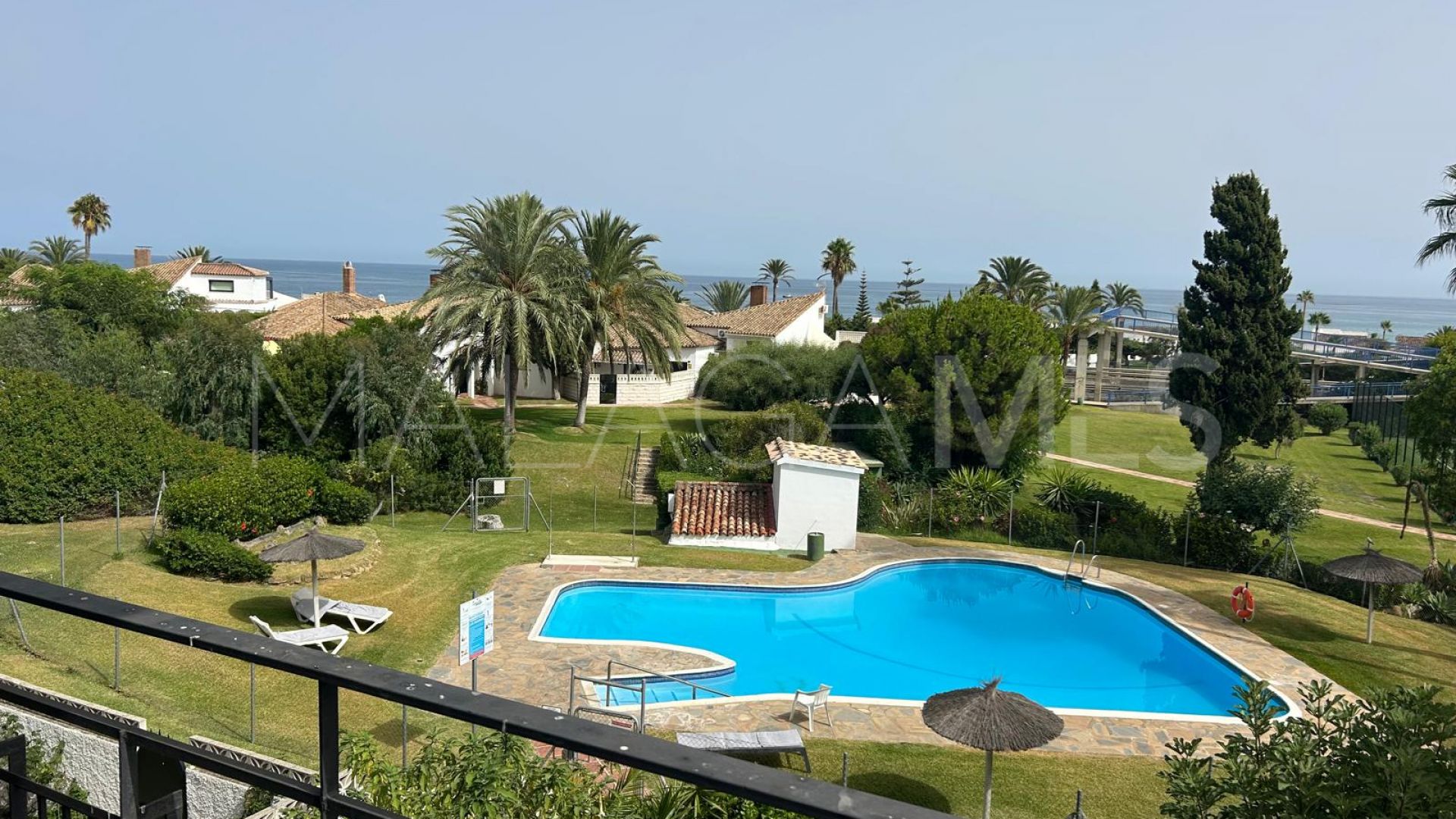 Duplex for sale in Bahia Dorada