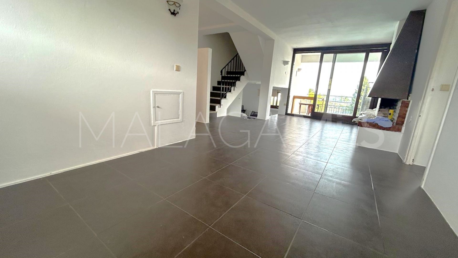Duplex for sale in Bahia Dorada