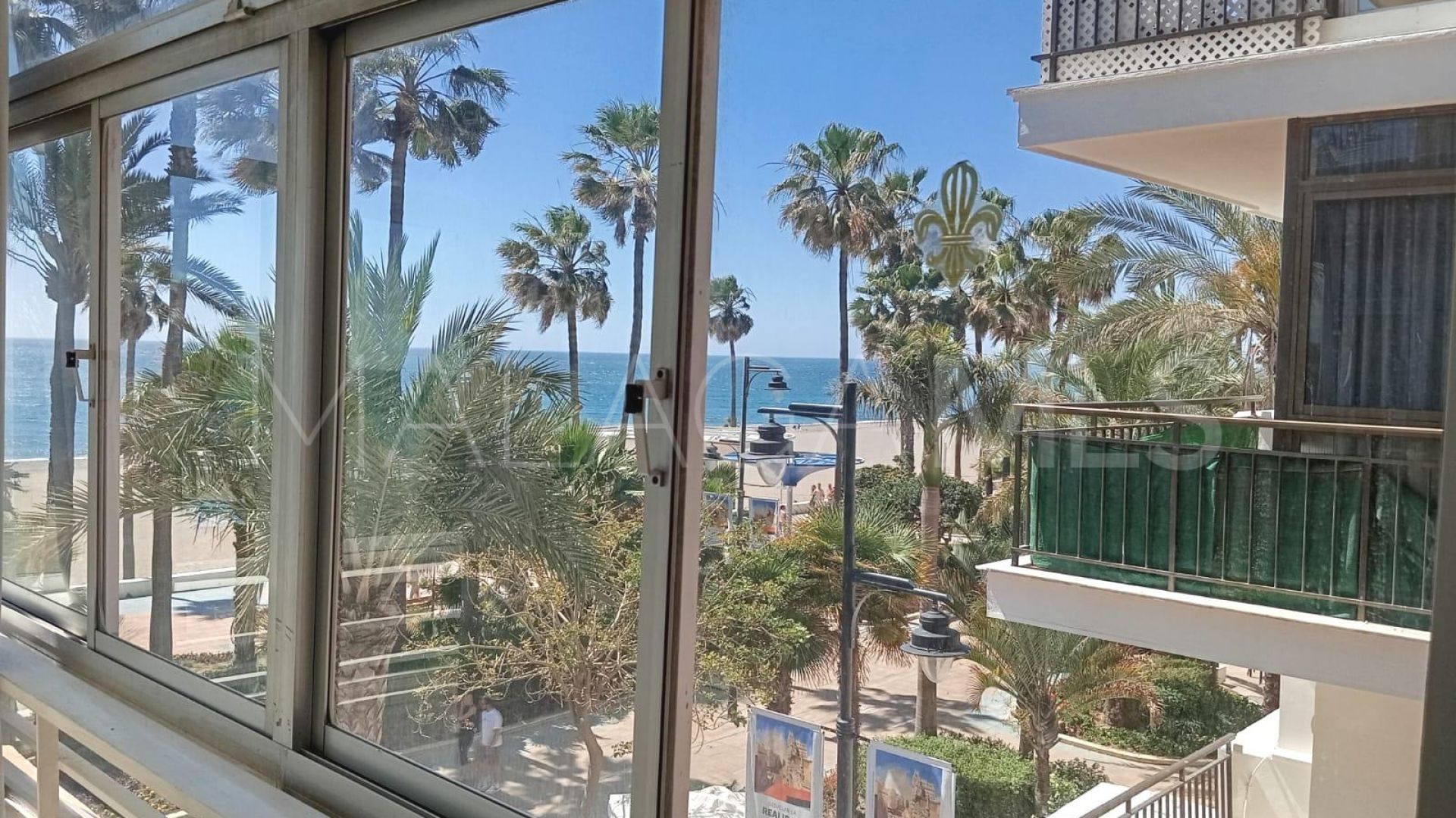 Buy apartment in Estepona Town