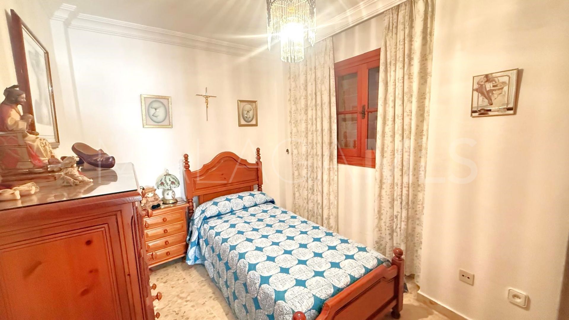 For sale apartment with 3 bedrooms in Estepona