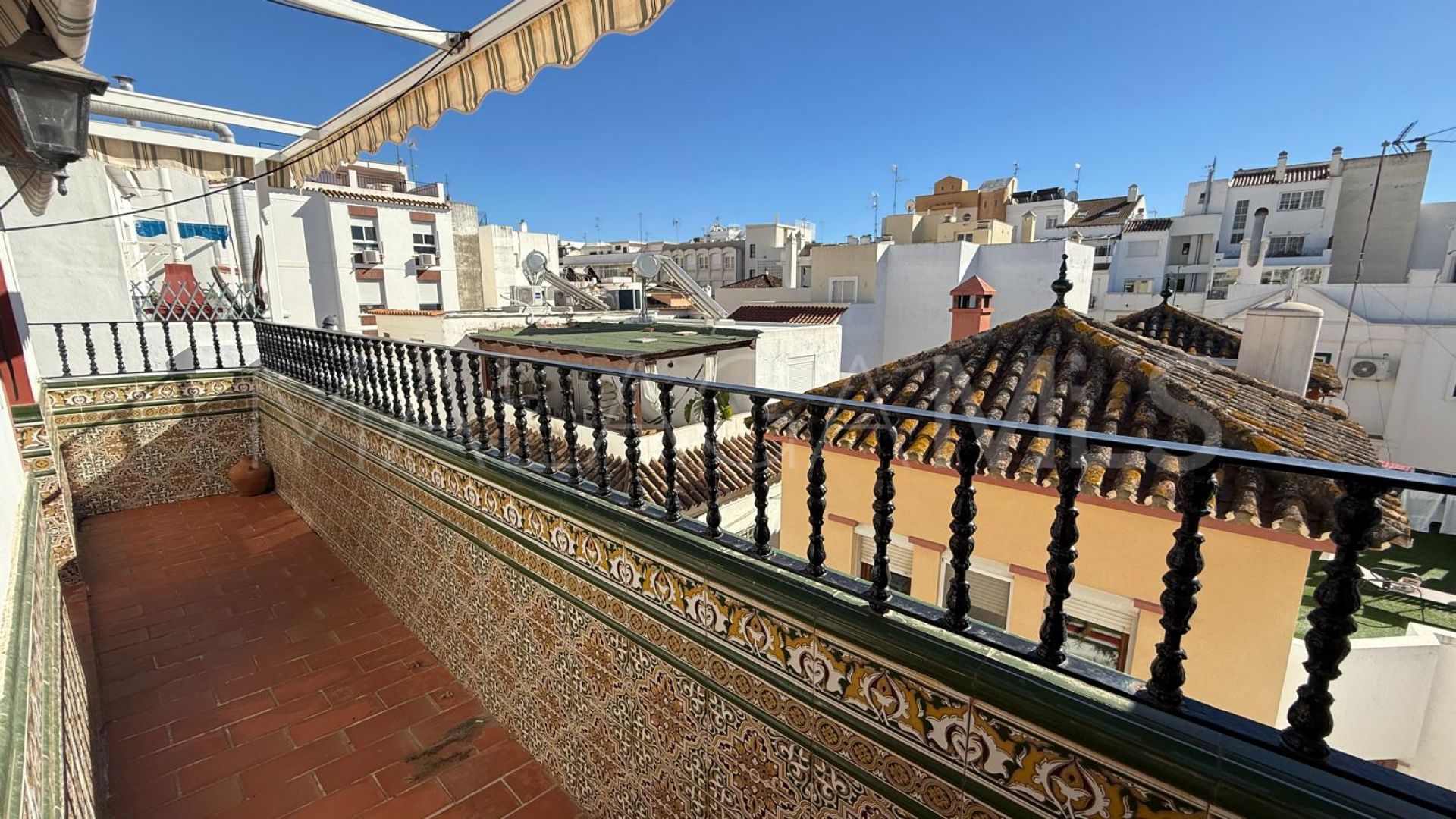 For sale building in Estepona Town