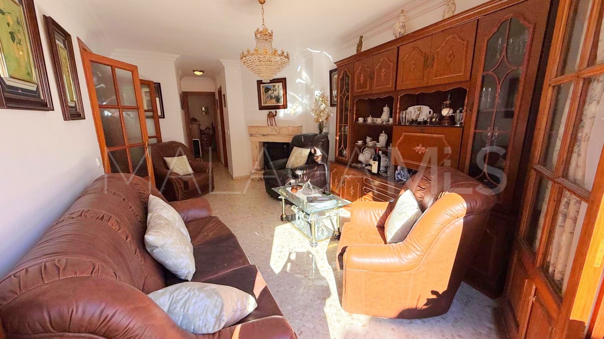 For sale building in Estepona Town