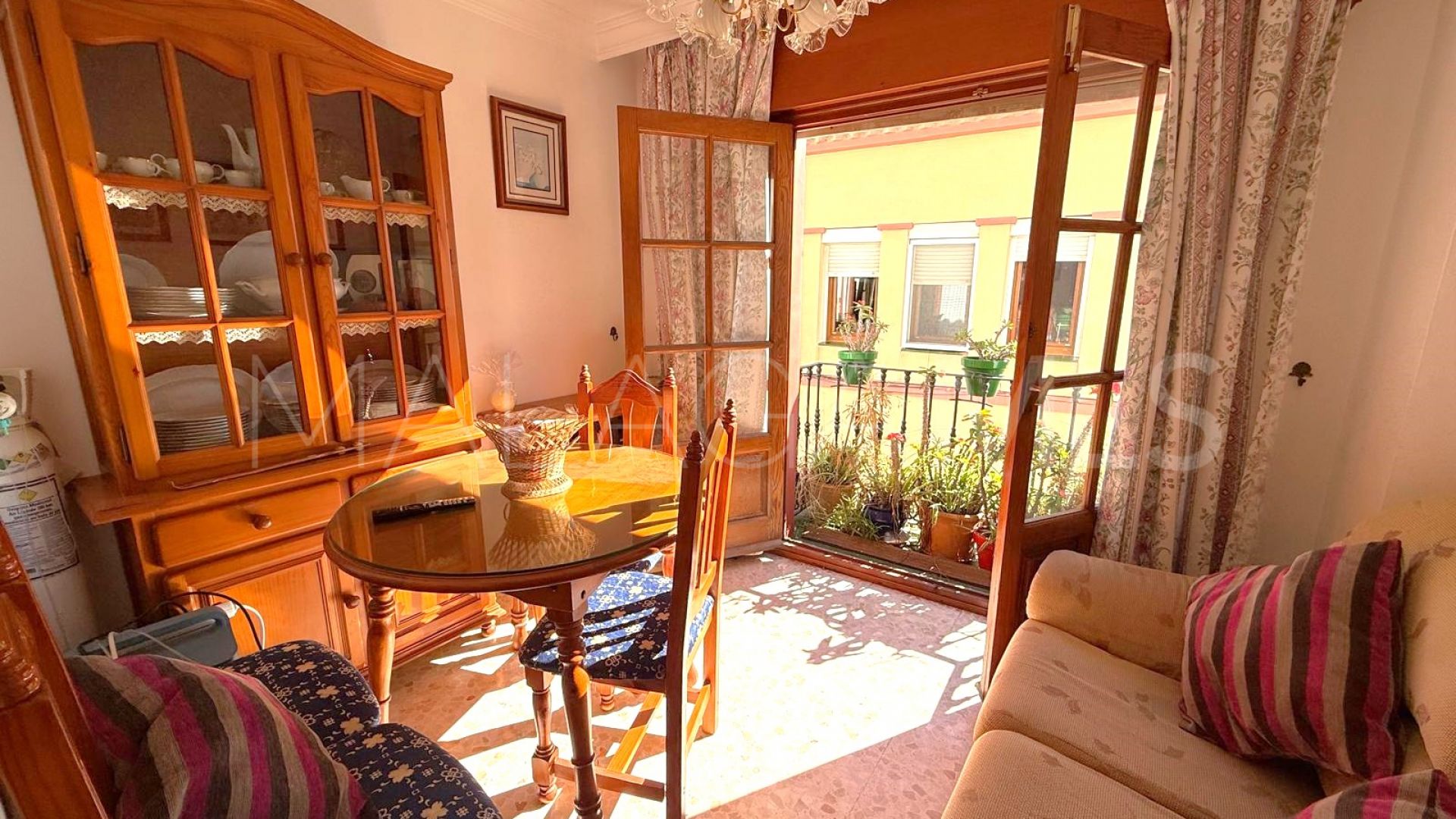 For sale building in Estepona Town