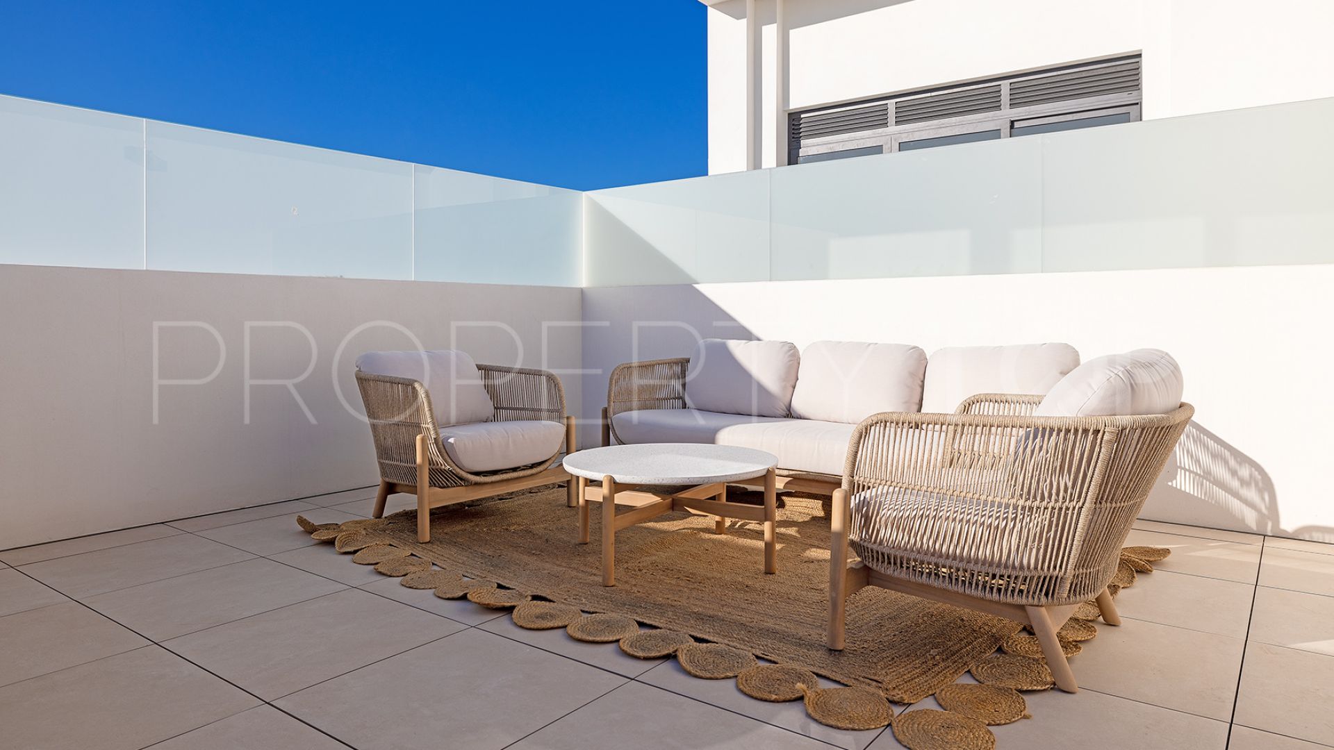 For sale penthouse in Casares Golf with 3 bedrooms