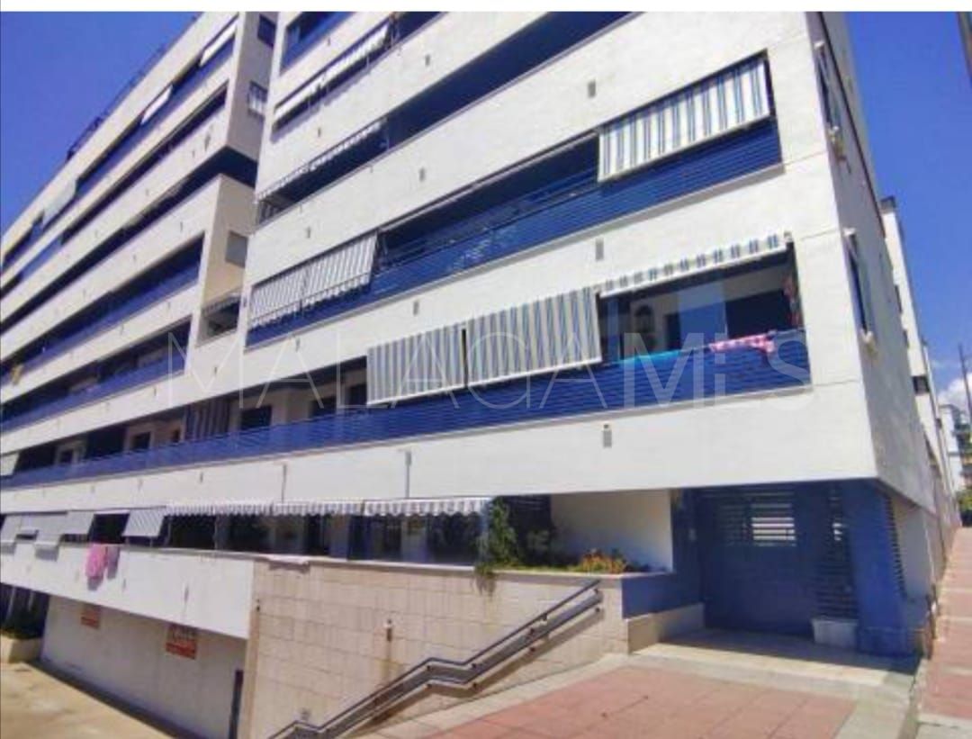 Apartamento planta baja for sale in Estepona Puerto