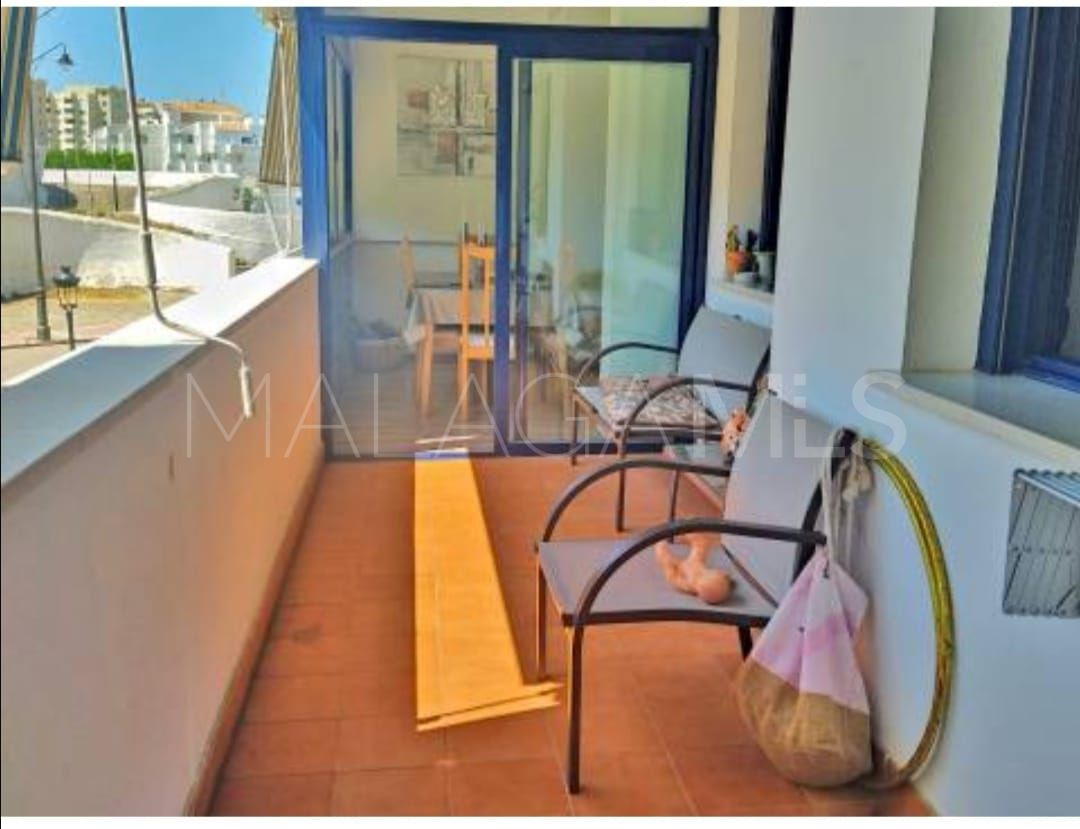 Appartement rez de chaussée for sale in Estepona Puerto