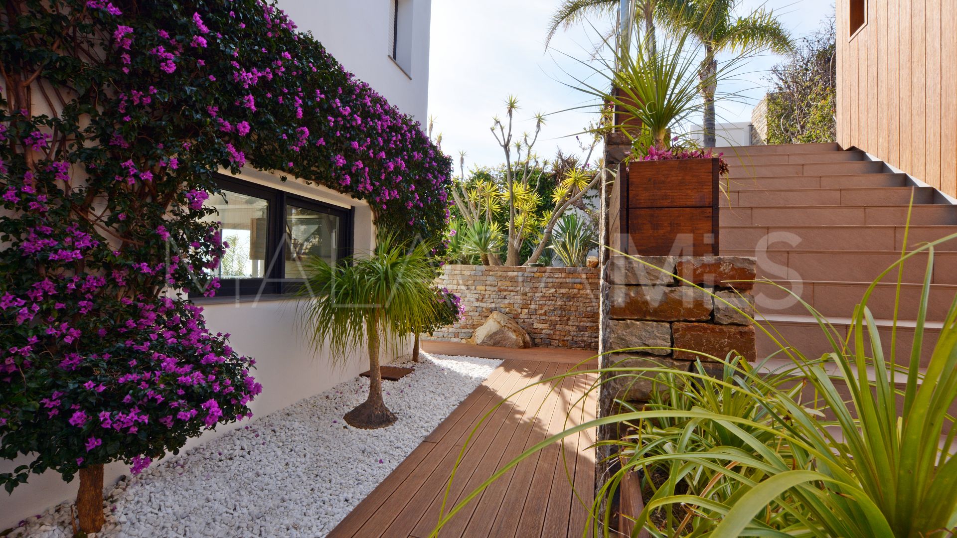 5 bedrooms villa for sale in La Paloma