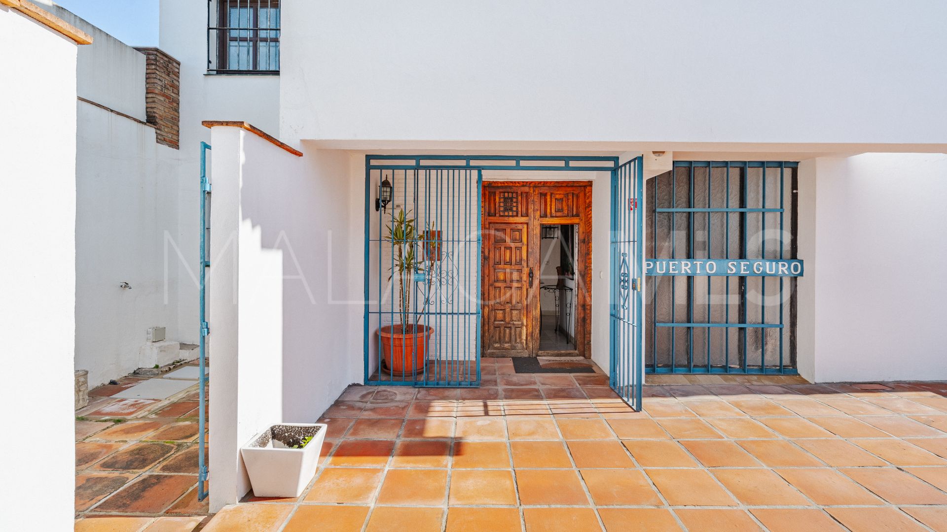 Villa a la venta de 5 bedrooms in Bahia Dorada